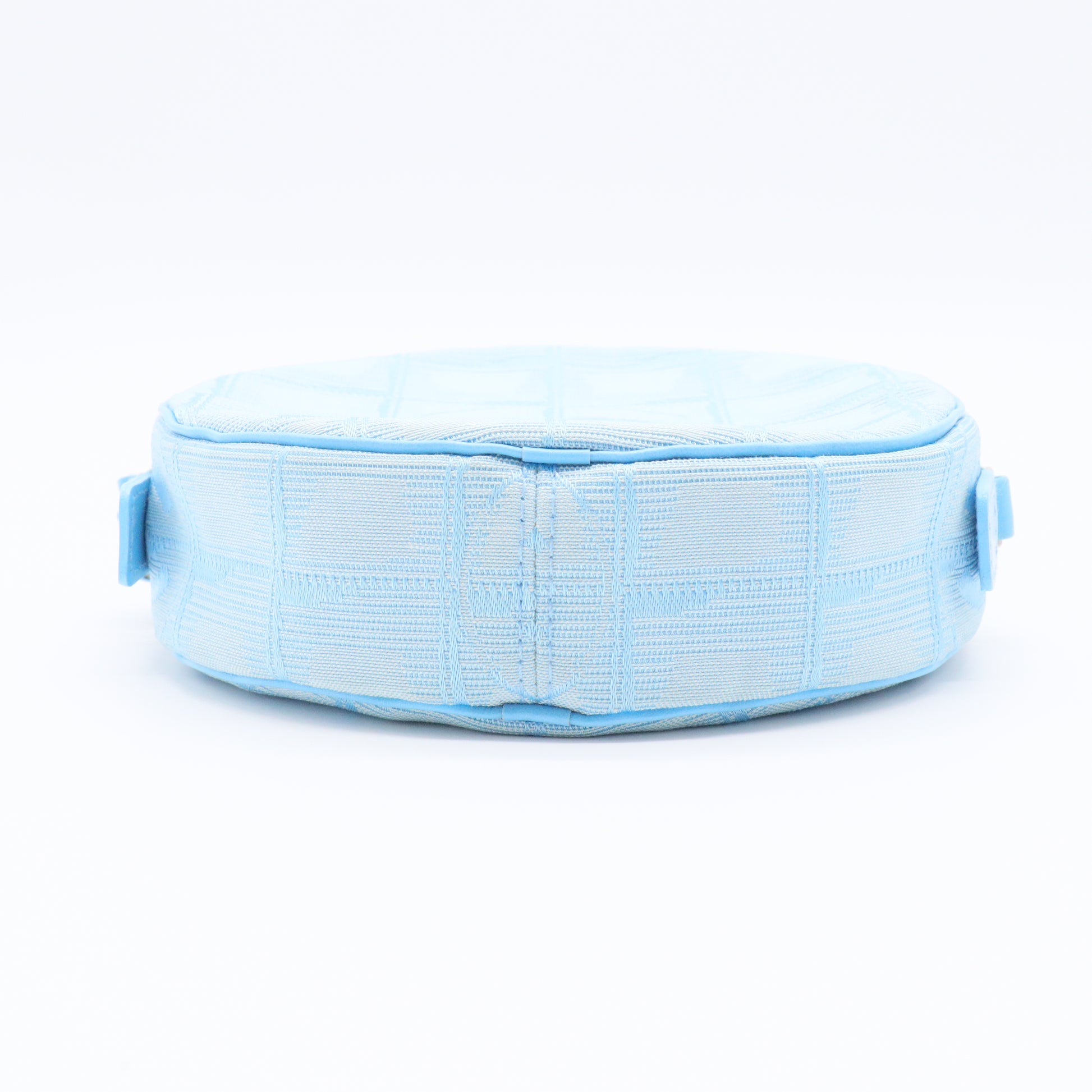 Travel Line Round Wristlet Nylon
