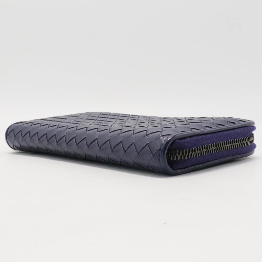 Zip around wallet Navy blue