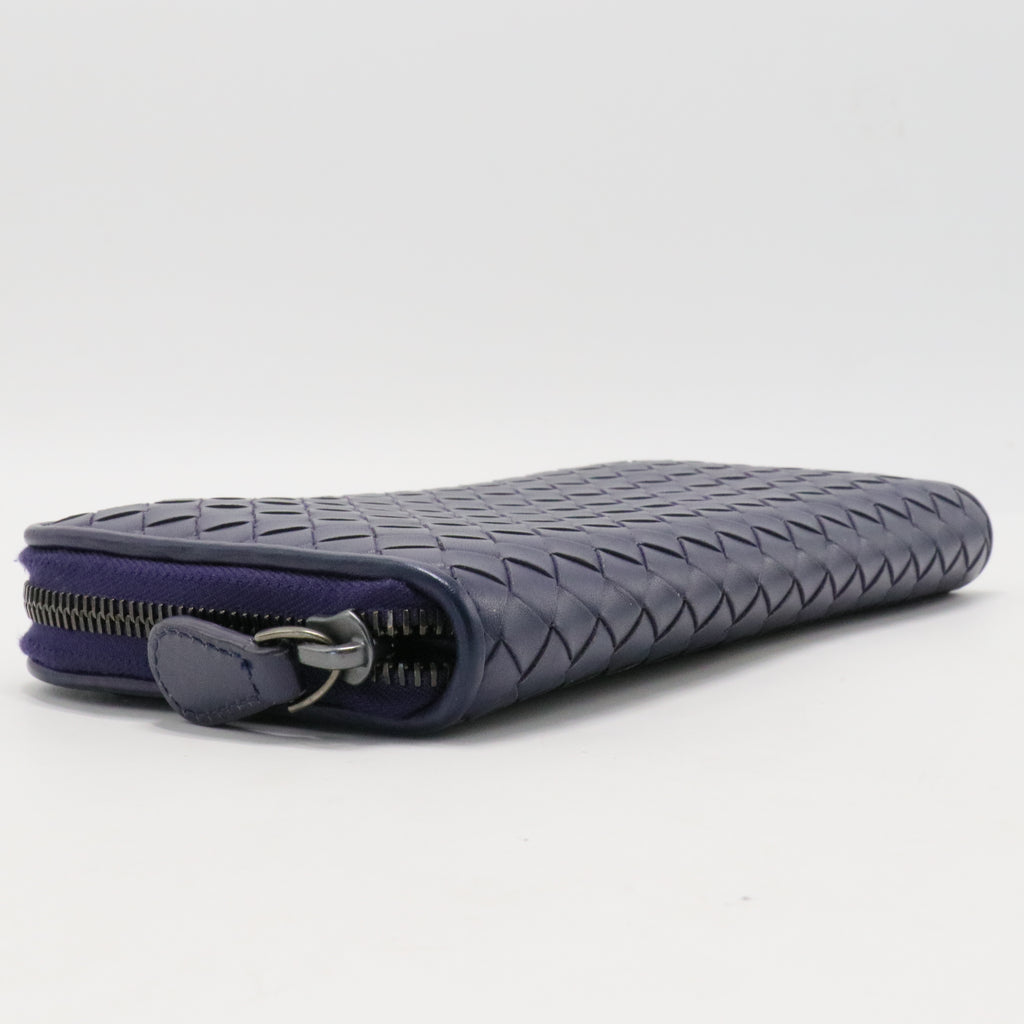 Zip around wallet Navy blue