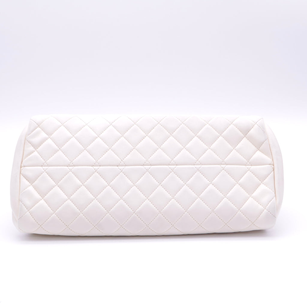 Just Mademoiselle Bag Quilted Lambskin Medium twins
