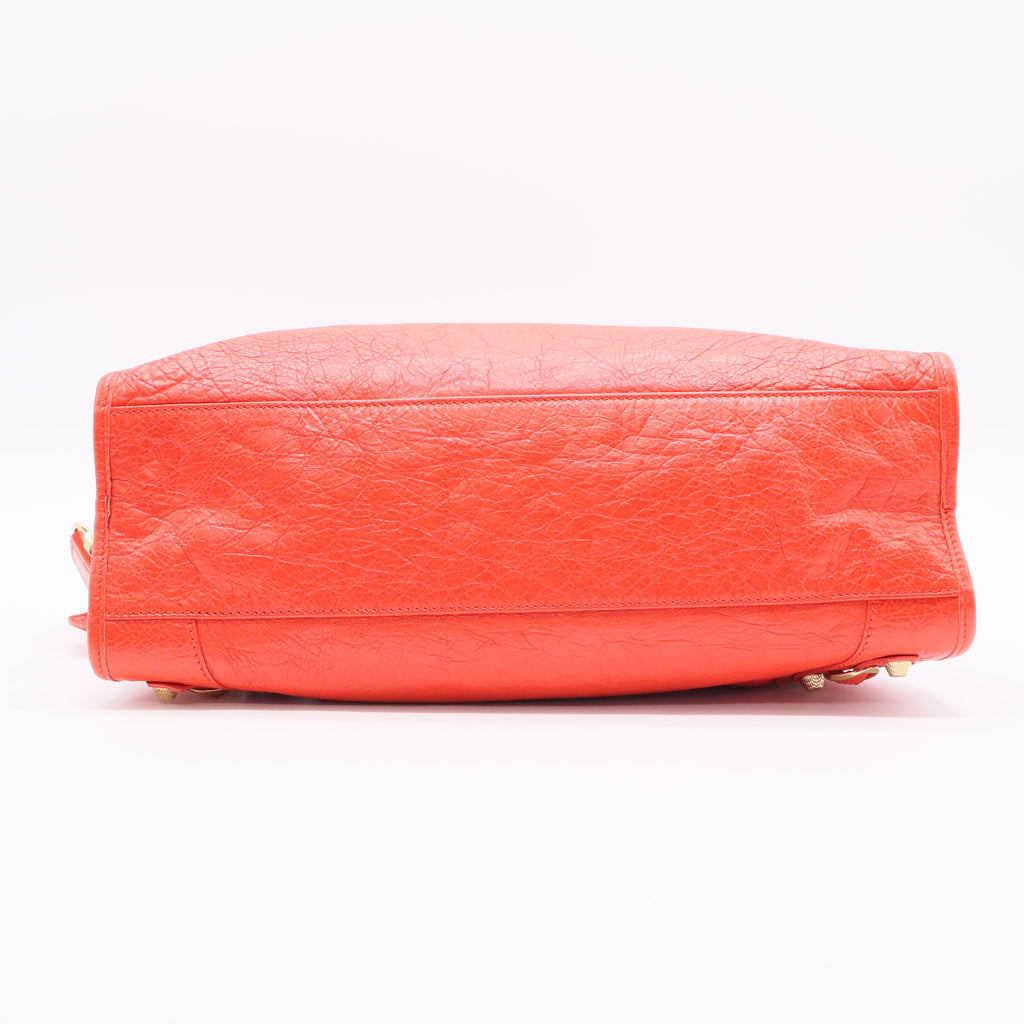 Rose Corail Lambskin Leather Giant Gold Motorcycle City Bag Twins LDJ2507