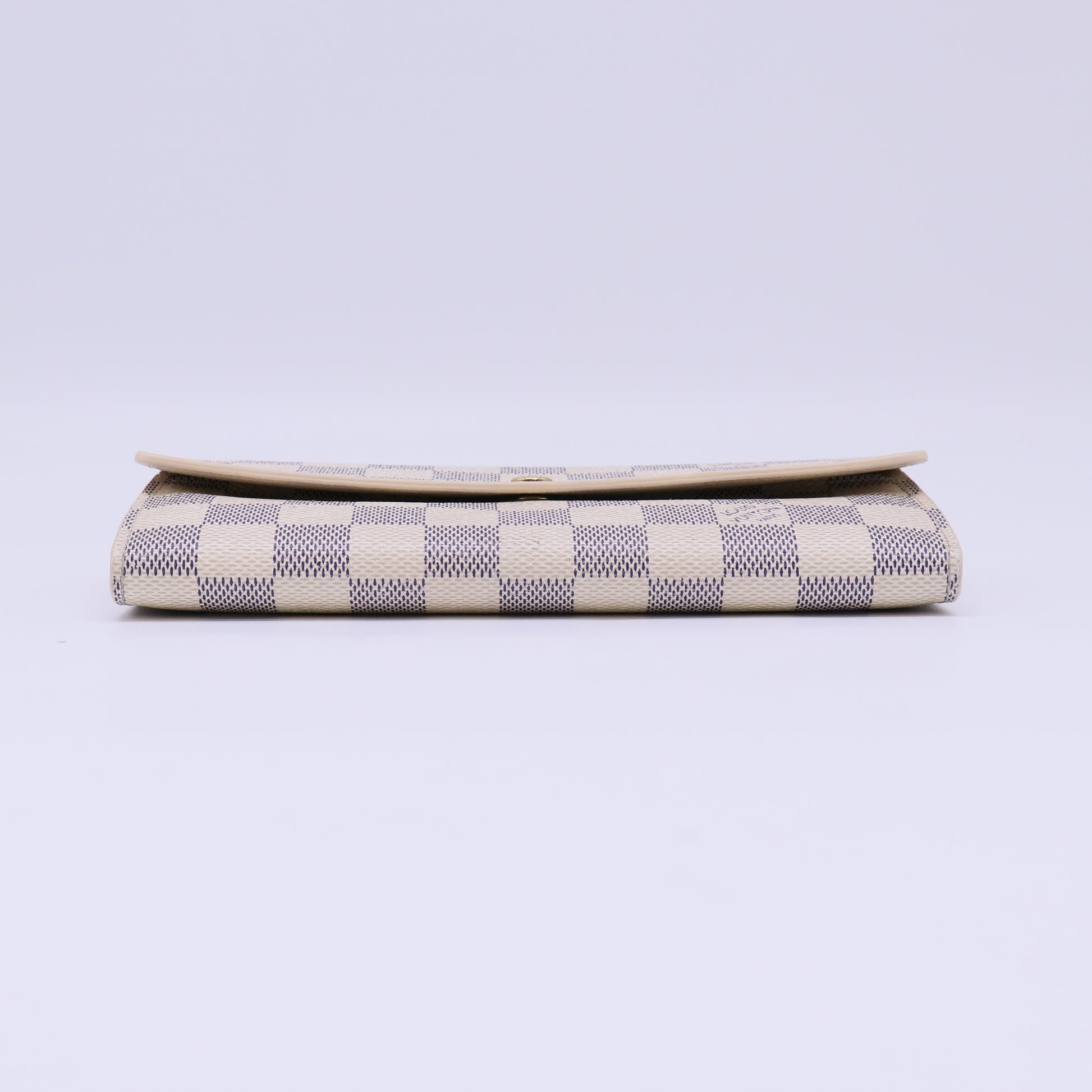 Louis Vuitton Damier Azur Sarah Wallet W22170