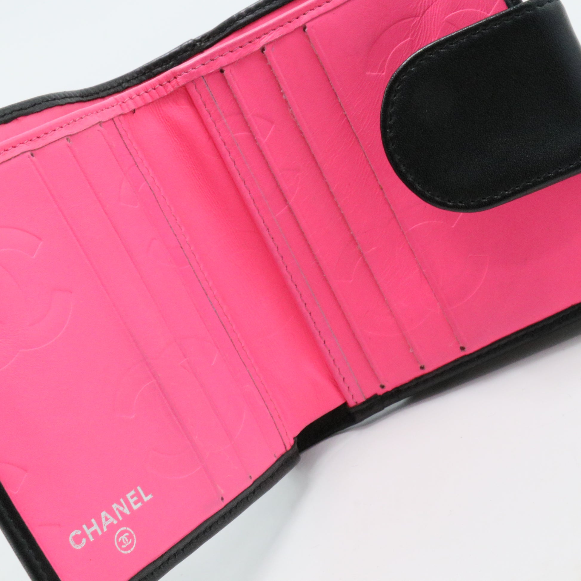 Cambon Ligne Quilted Leather Bifold Wallet