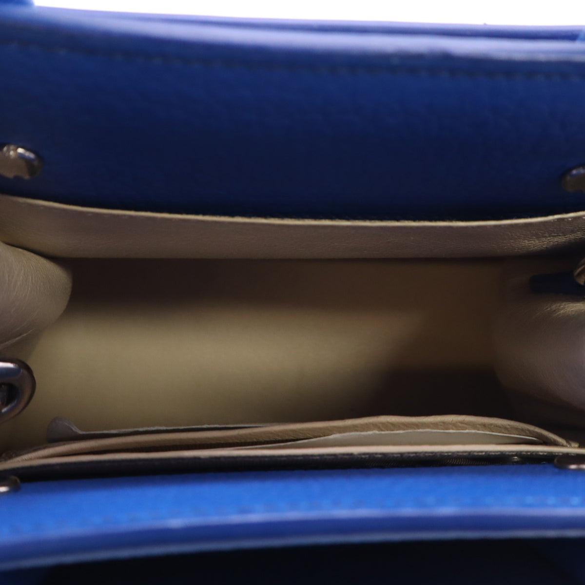 Givenchy Horizon Bag B24484