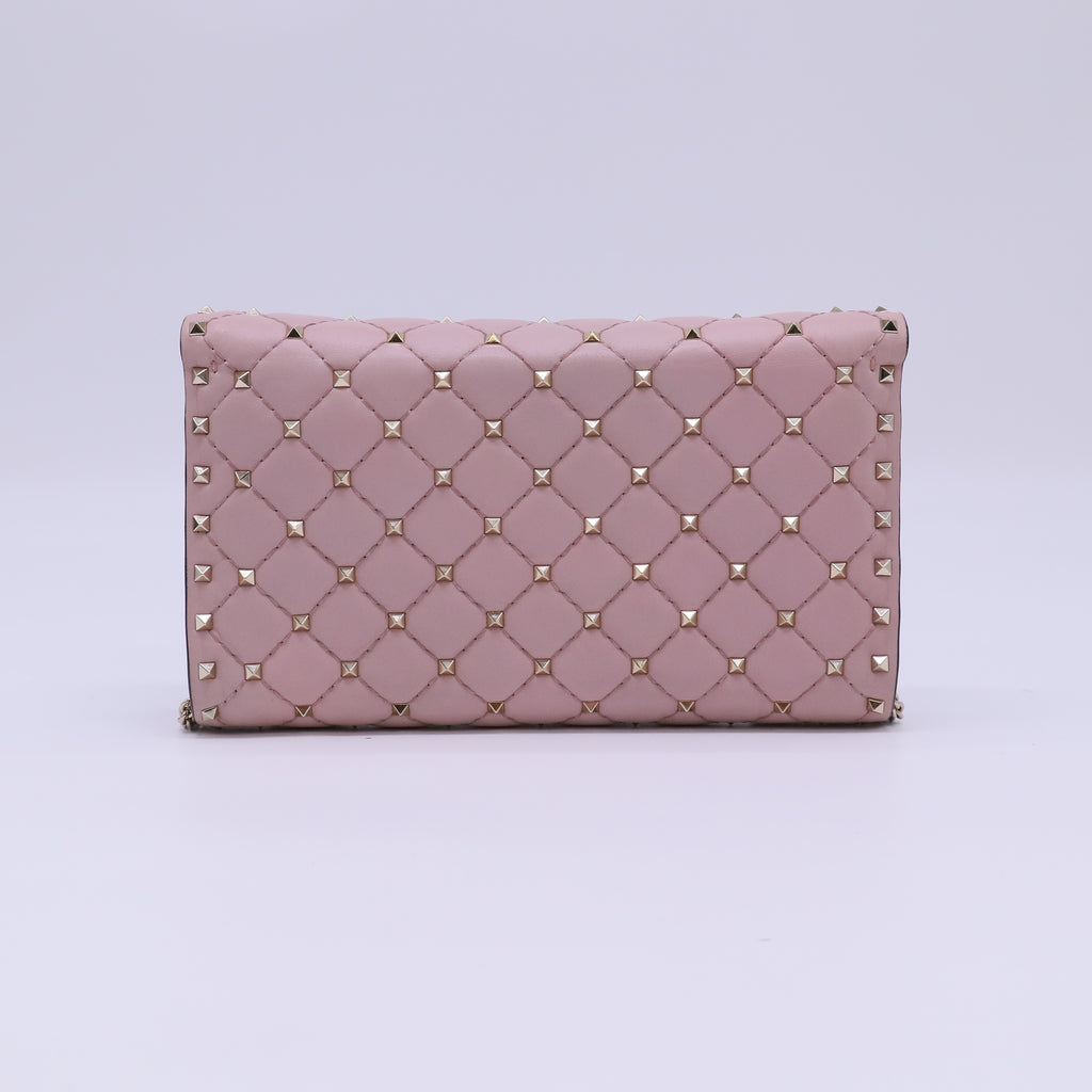 Valentino Garavani Rockstud Spike Crossbody Clutch Bag B22797