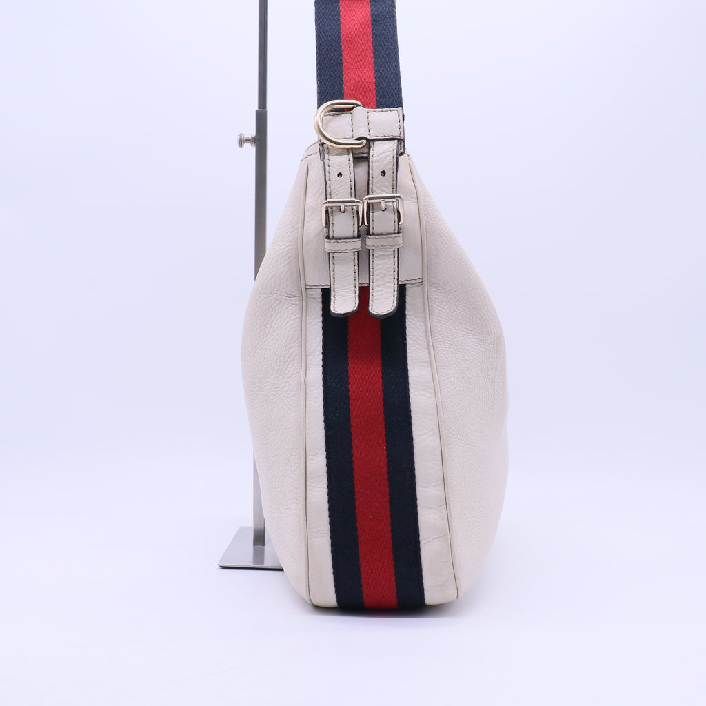 Leather Shoulder Bag B20671
