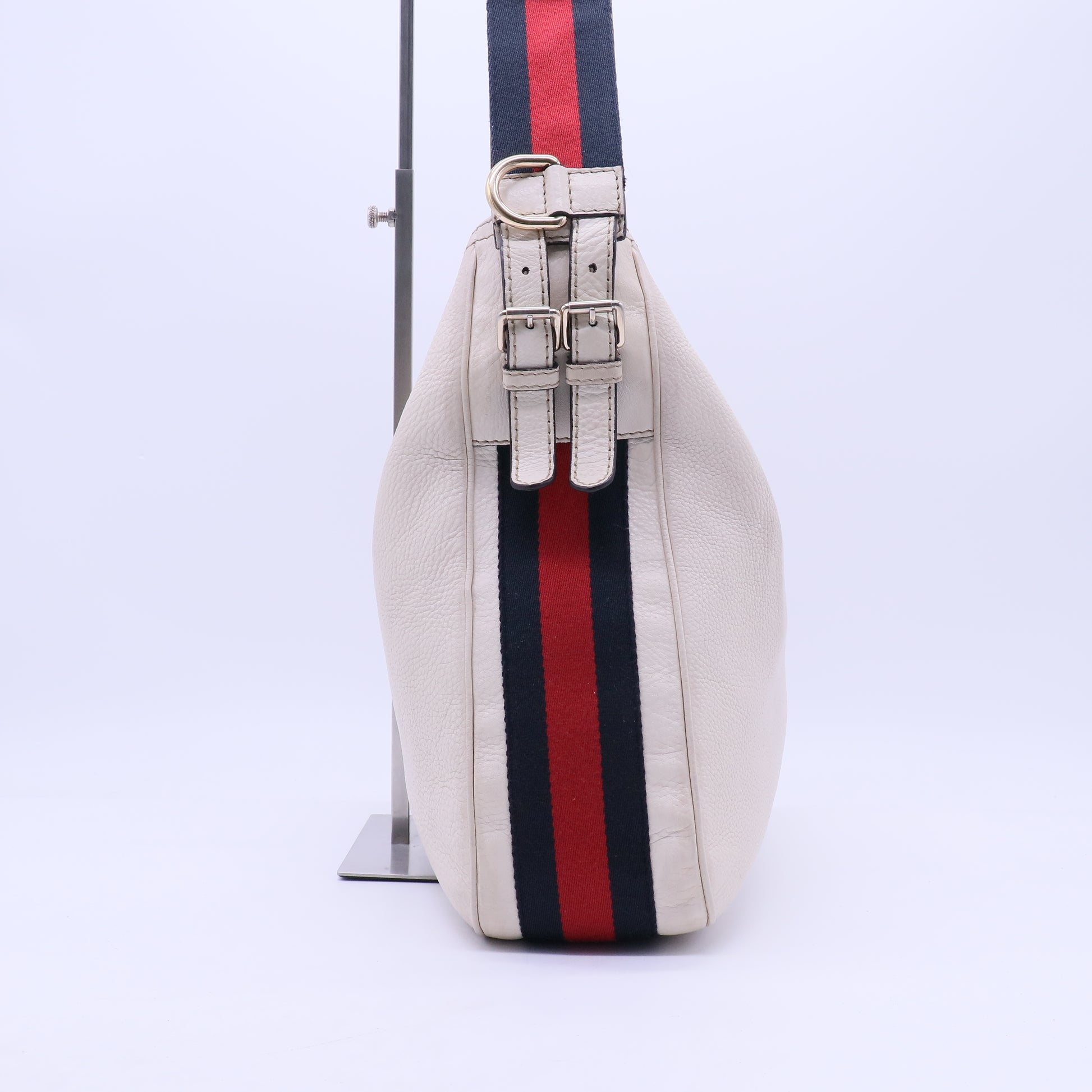 Leather Shoulder Bag B20671