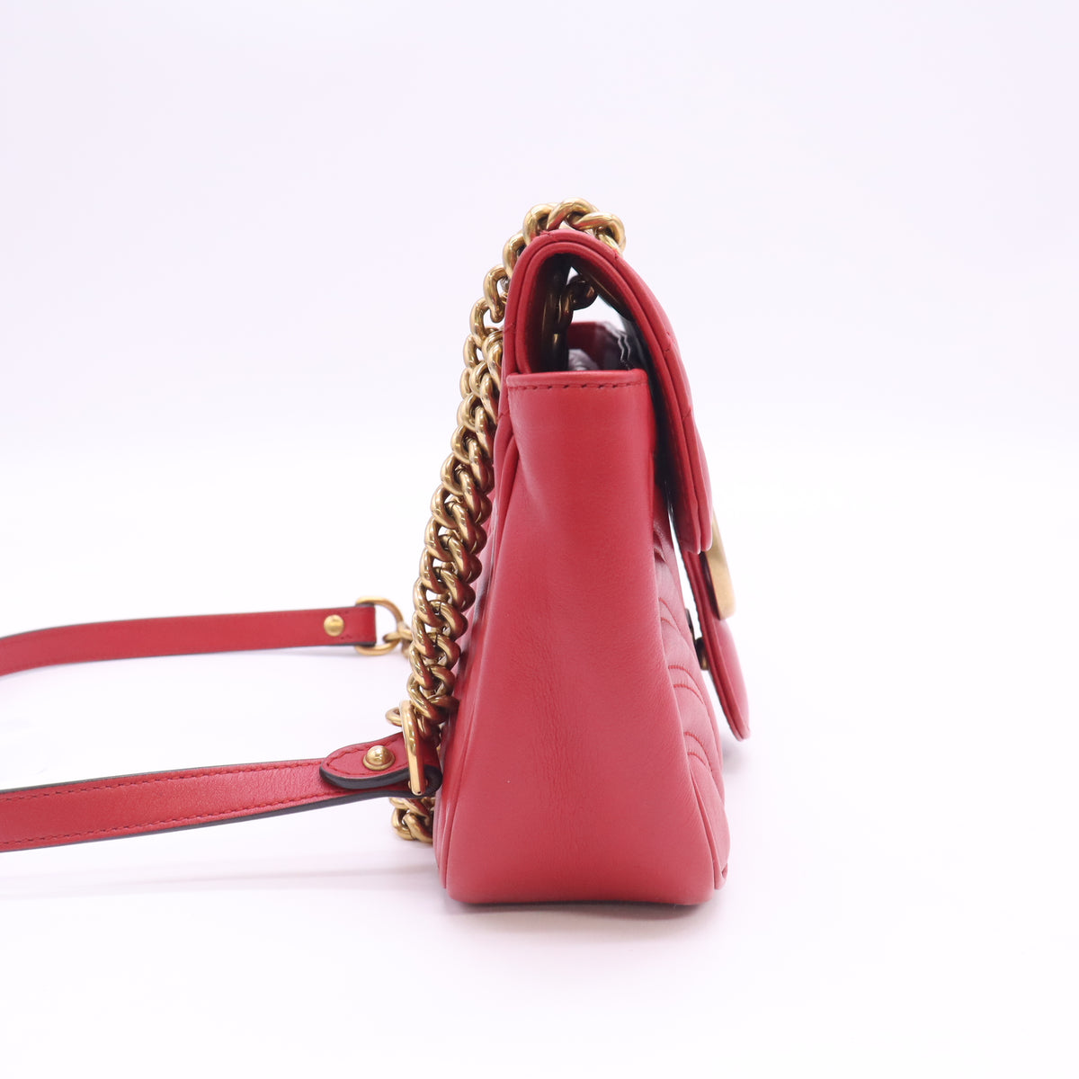 Gucci GG Marmont Matelassé Shoulder Bag B24527