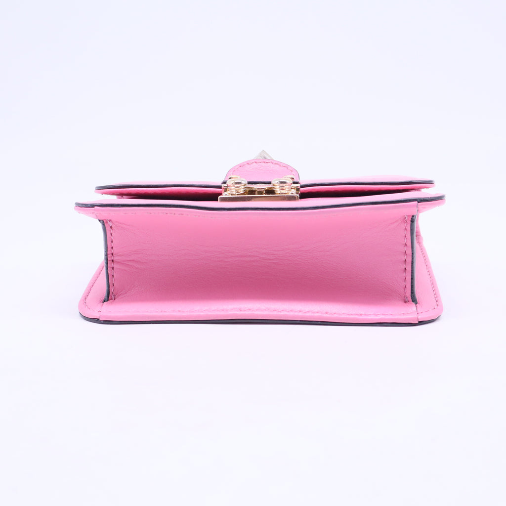 Glam Lock Shoulder Bag Leather Mini  B20628