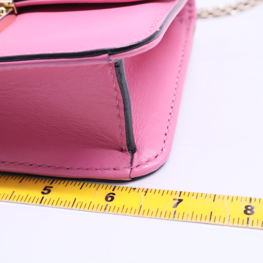 Glam Lock Shoulder Bag Leather Mini  B20628