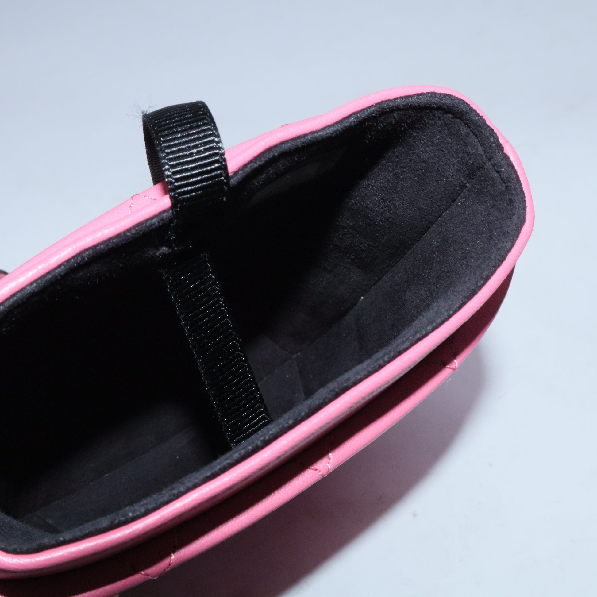 Lambskin Quilted Chain Around Phone Holder Pink Sold Out B20599