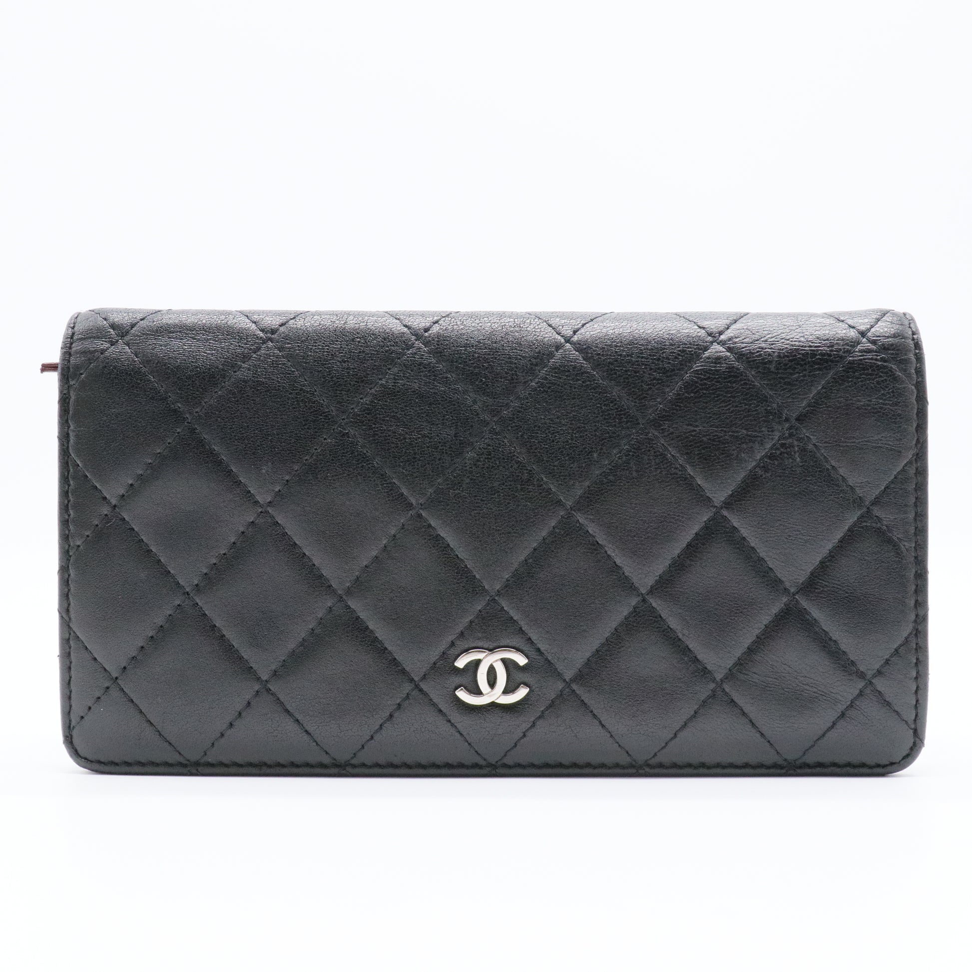 Lambskin Quilted Yen Wallet Black