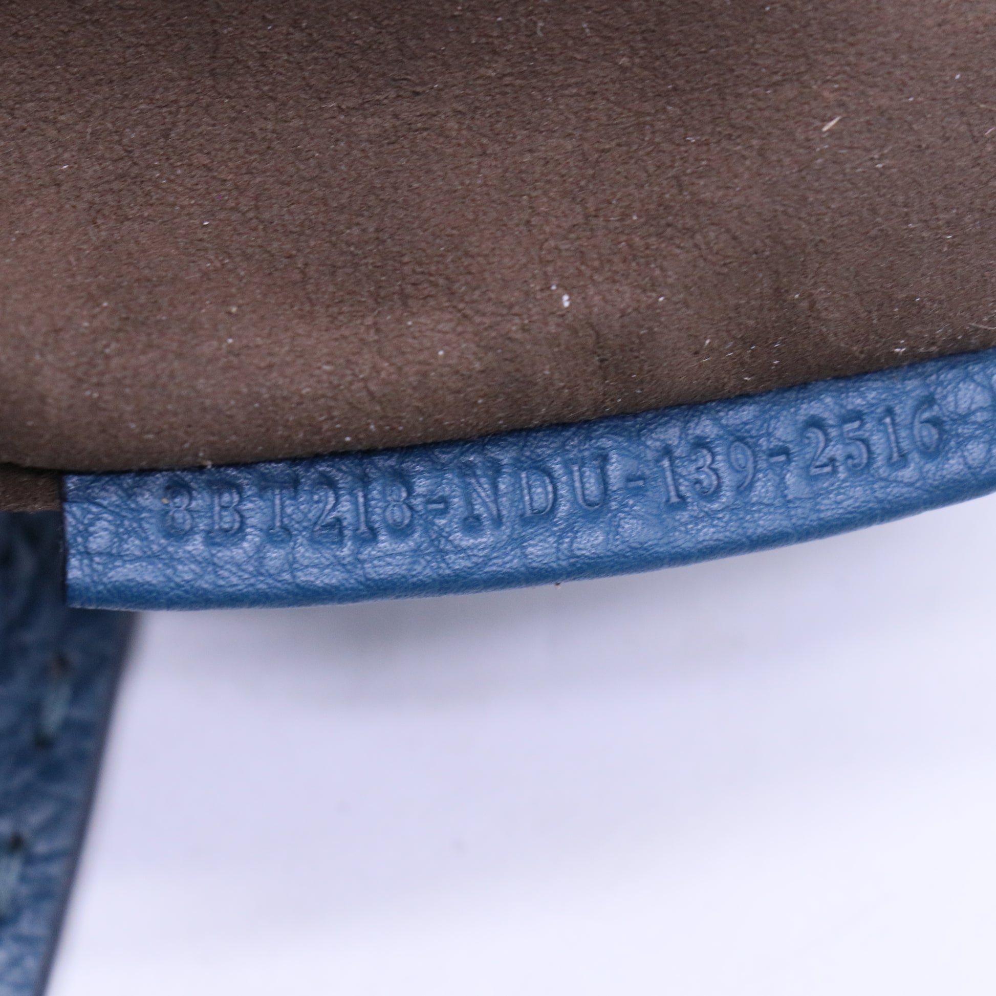 Anna Small Selleria Bucket Shoulder Bag in Blue Leather B21320