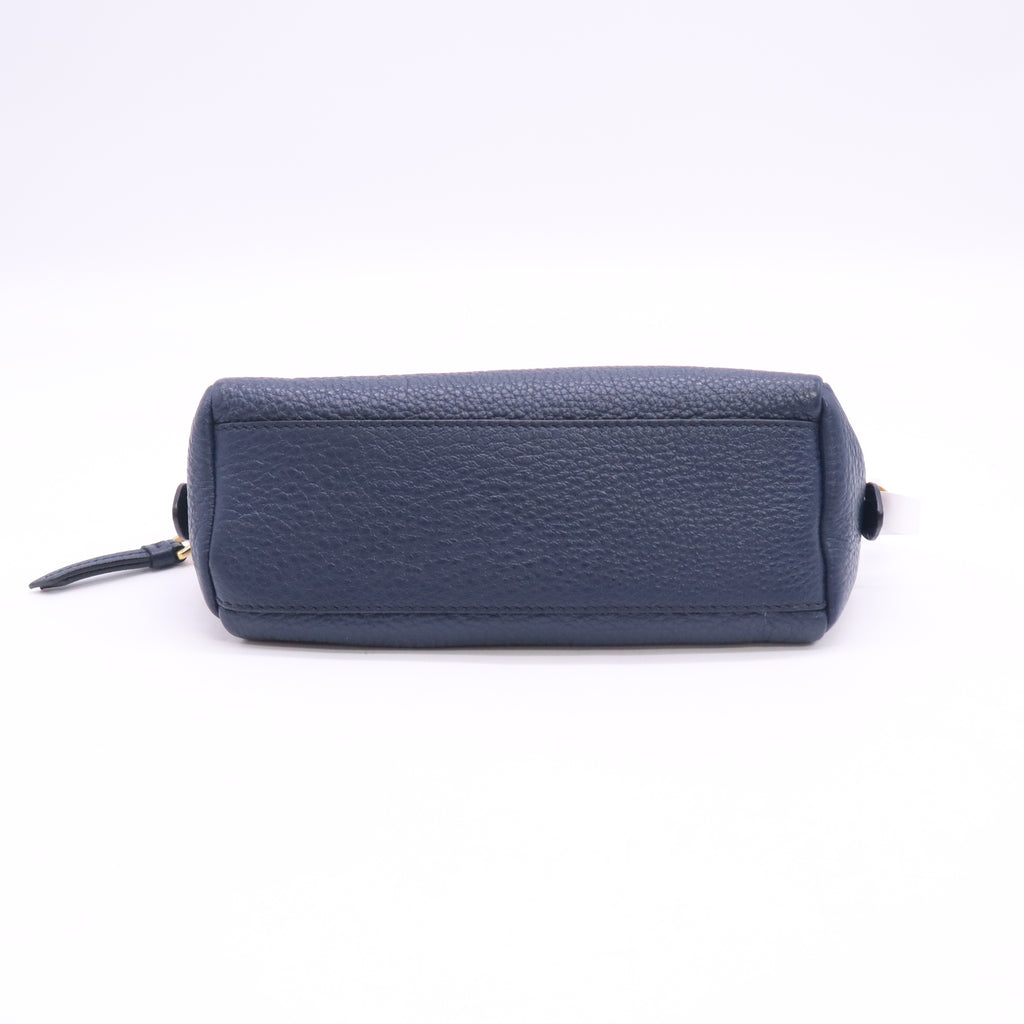 Logo Metallic Cosmetic Bag W23442