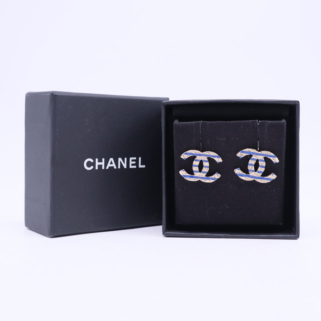 Clip Earrings in Blue and Gold W20516