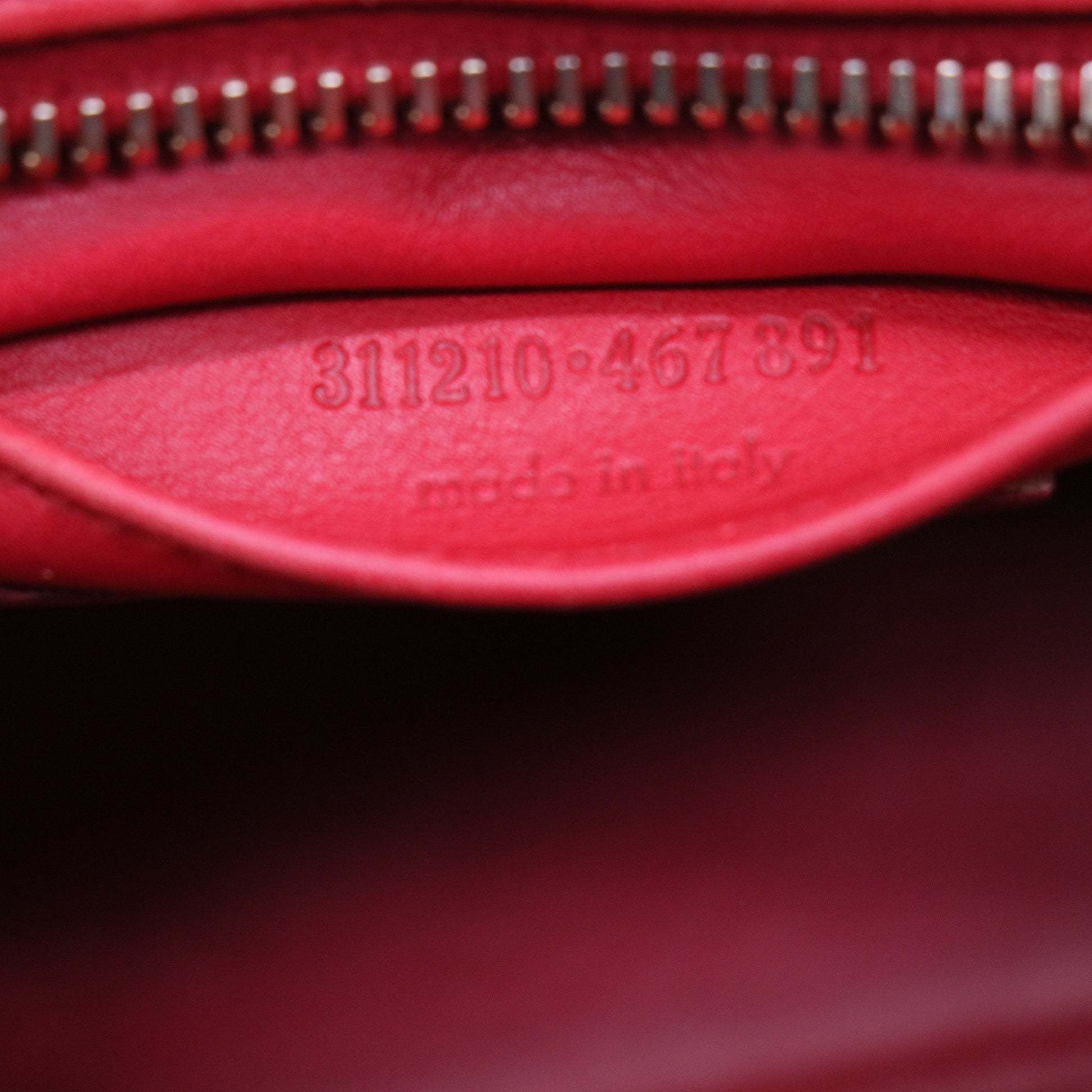 Leather Y Cabas B20449