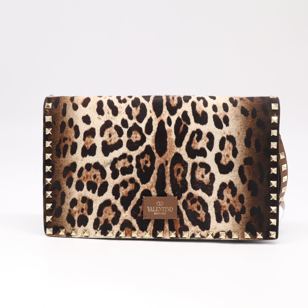 Valentino Garavani Rockstud Leopard Print Calf Hair Clutch W22274