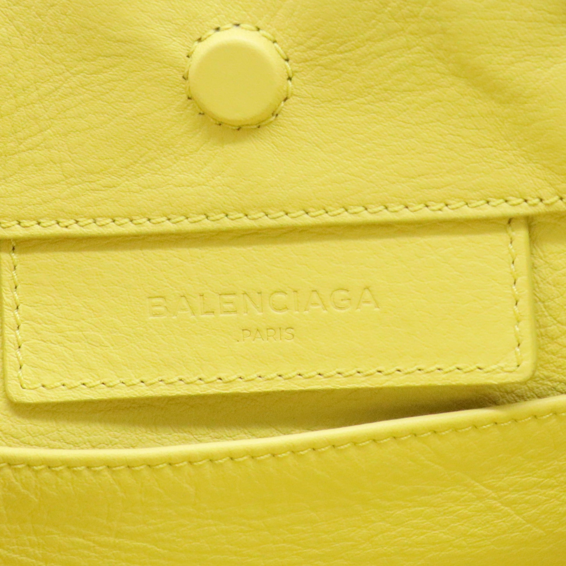 Jaune Poussin Leather Mini Papier A4 Magnet Tote Bag