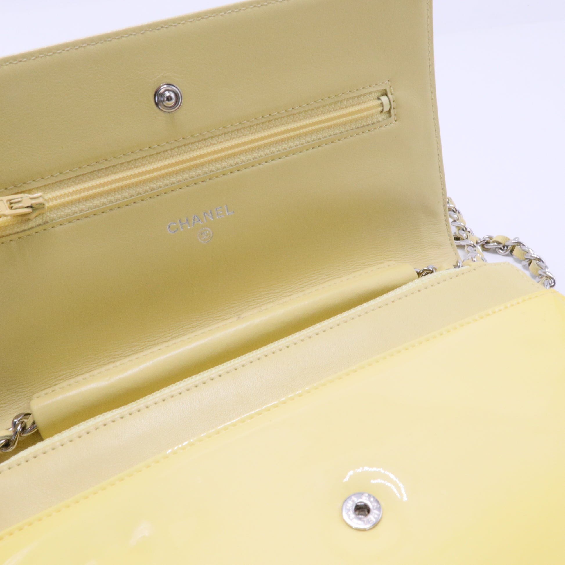 Patent CC Compact Wallet on Chain WOC Yellow