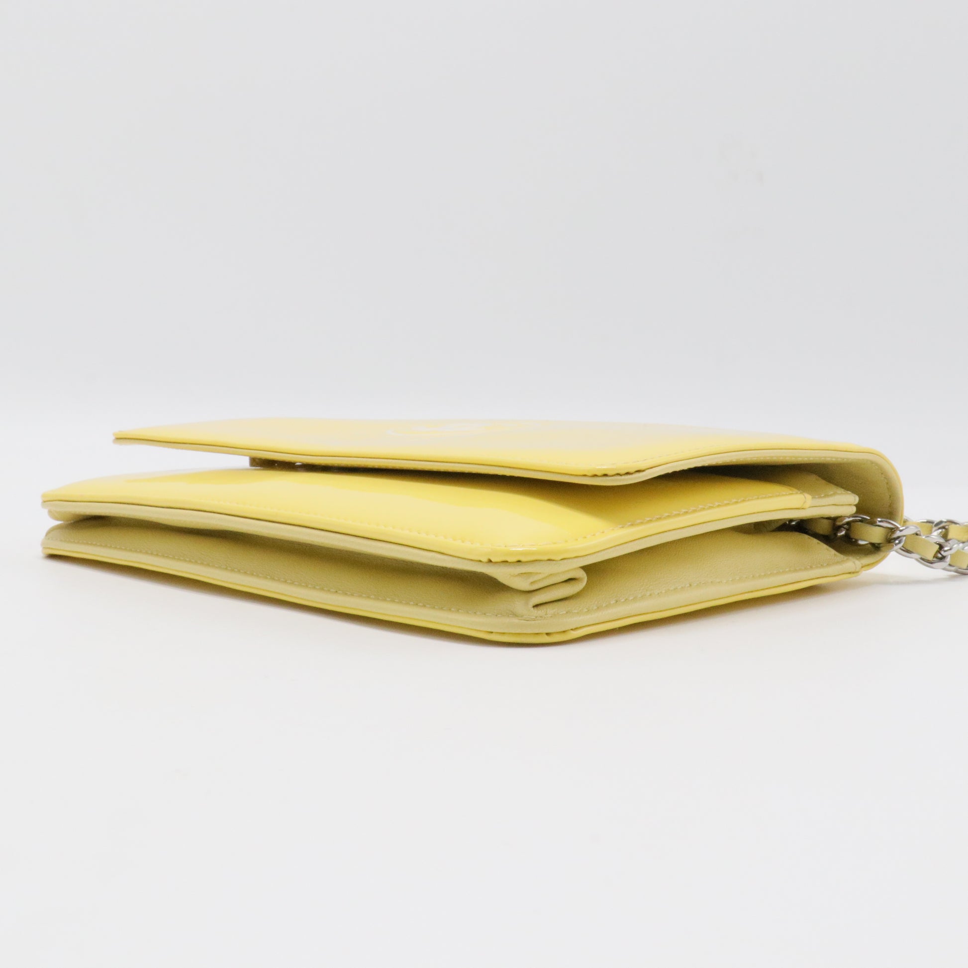 Patent CC Compact Wallet on Chain WOC Yellow