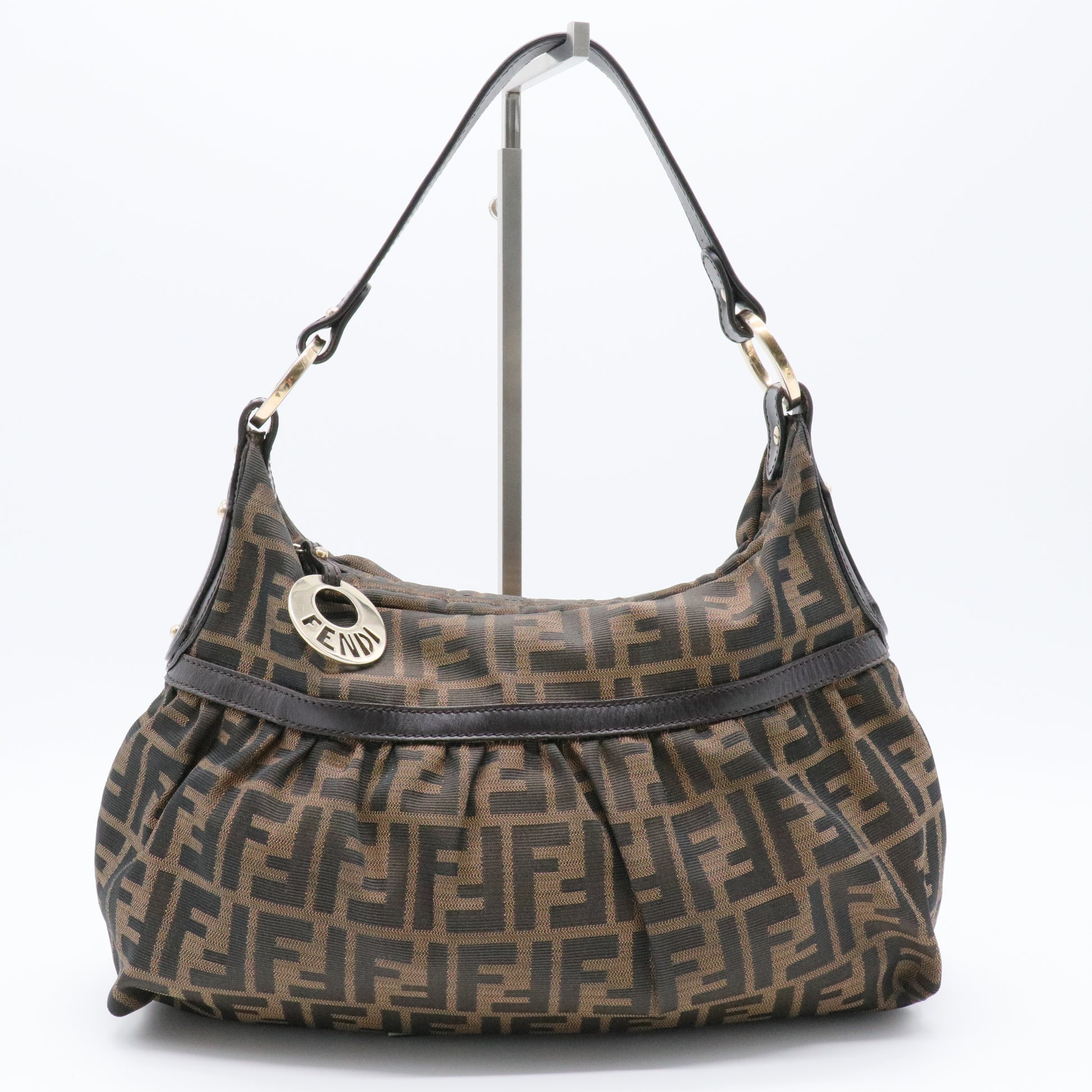 Zucca Cuoio Lucido Chef Hobo Shoulder Bag