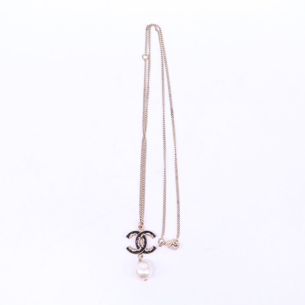 Chanel CC Logo Faux Pearl Pendant Necklace W21210