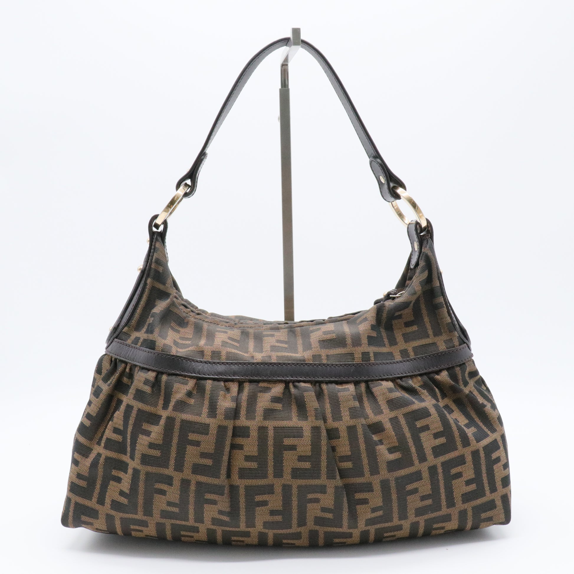 Zucca Cuoio Lucido Chef Hobo Shoulder Bag