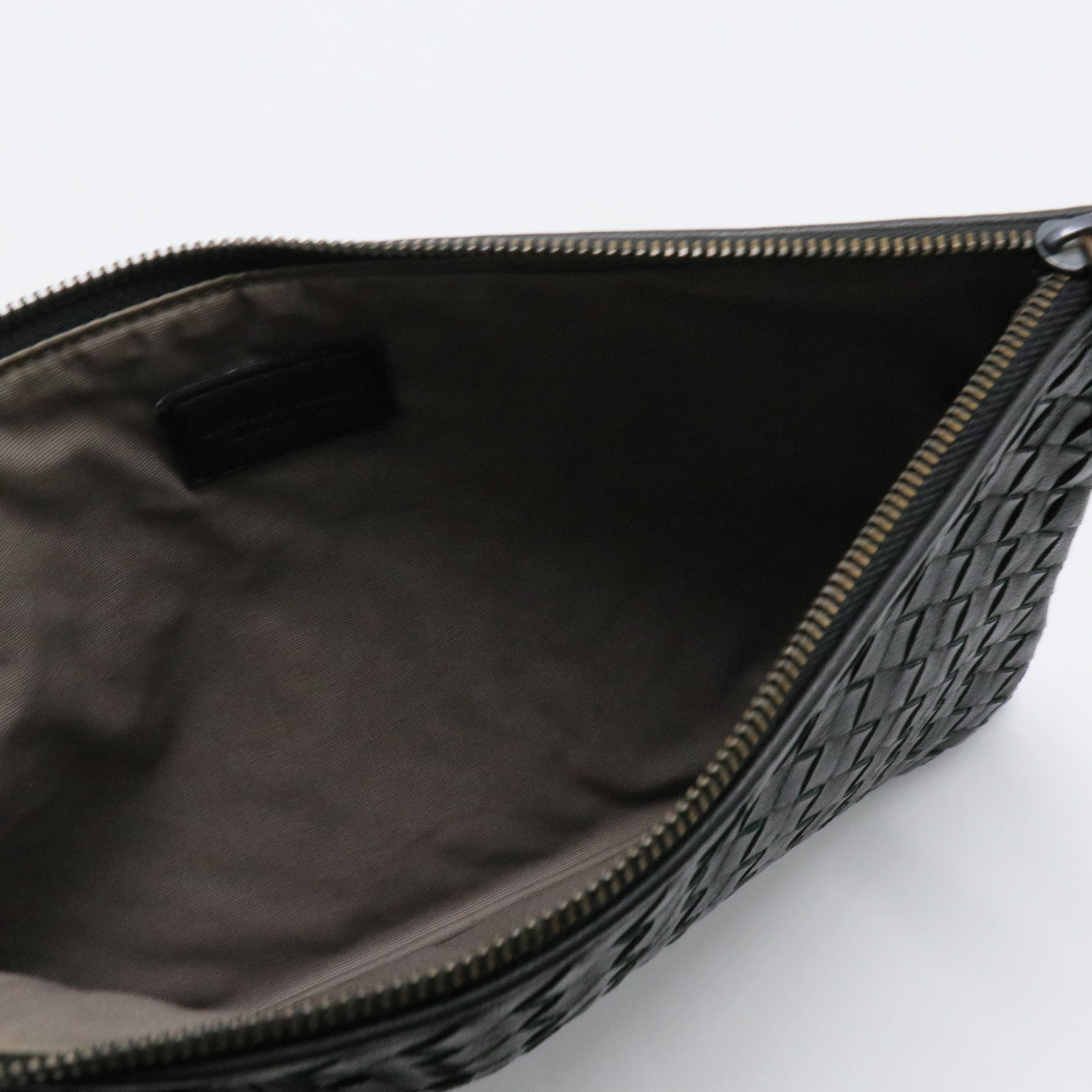 ZIPPED WEAVE WOVEN LEATHER POUCH