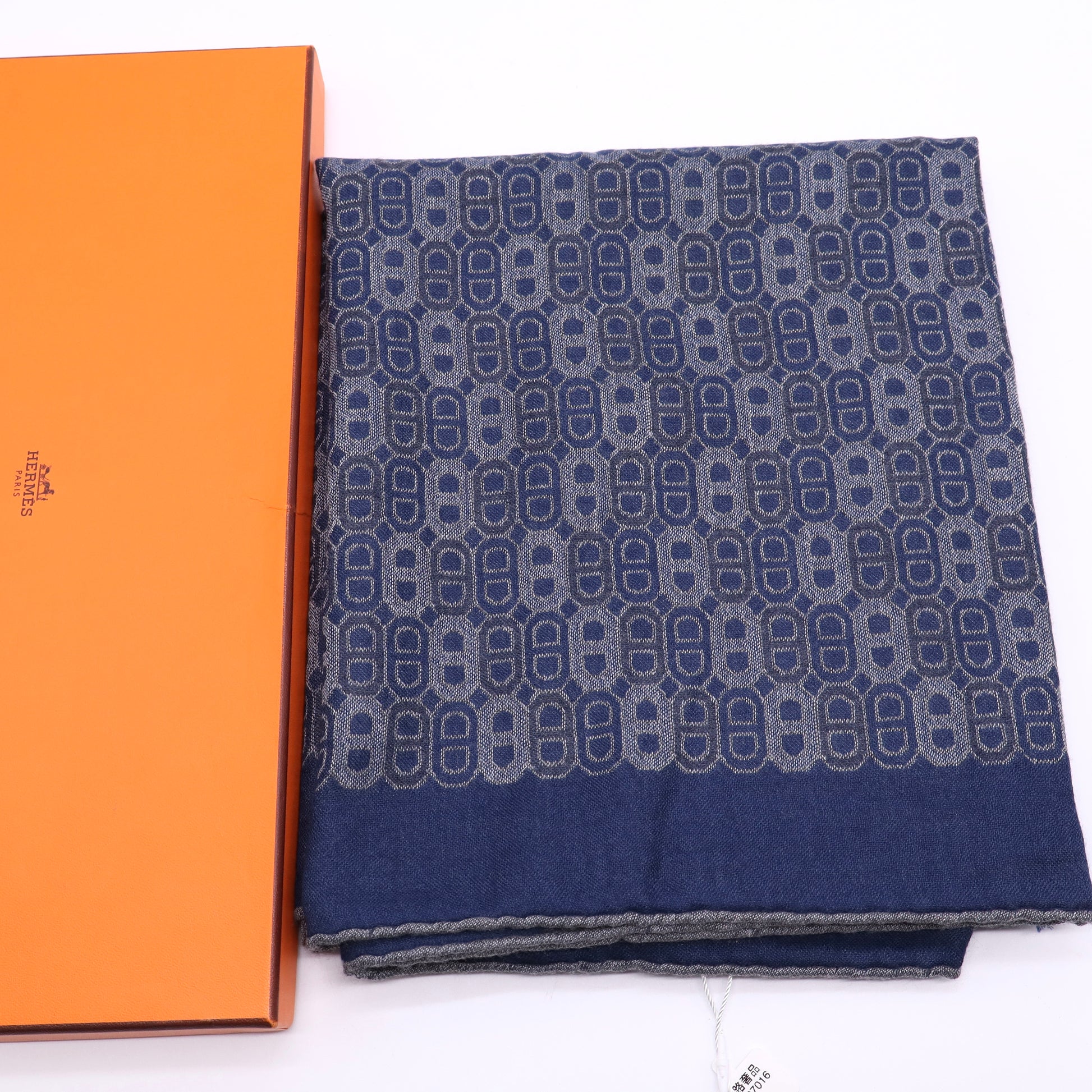 Hermès Silk Scarf Twins J2543