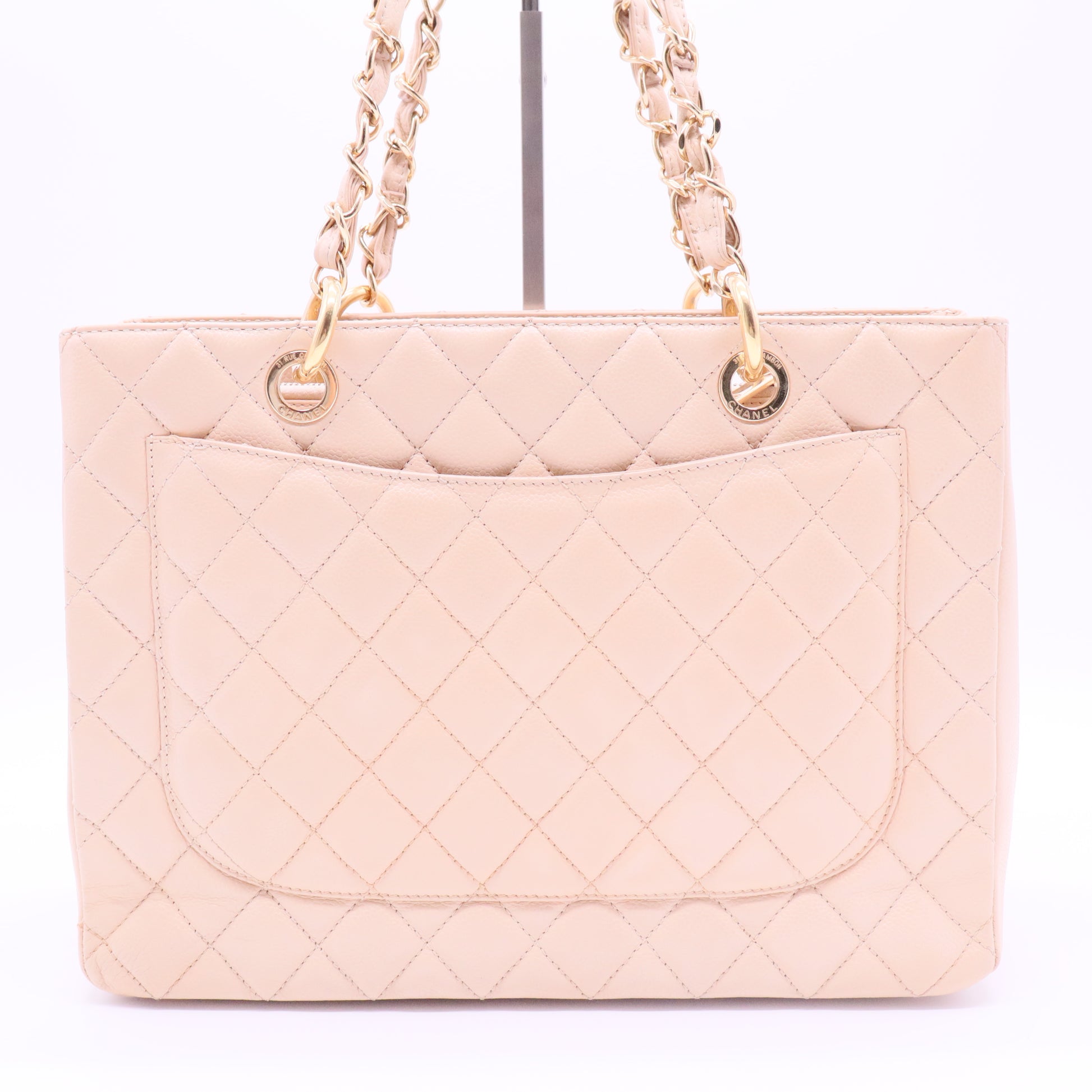 Grand Shopping Tote Quilted Caviar