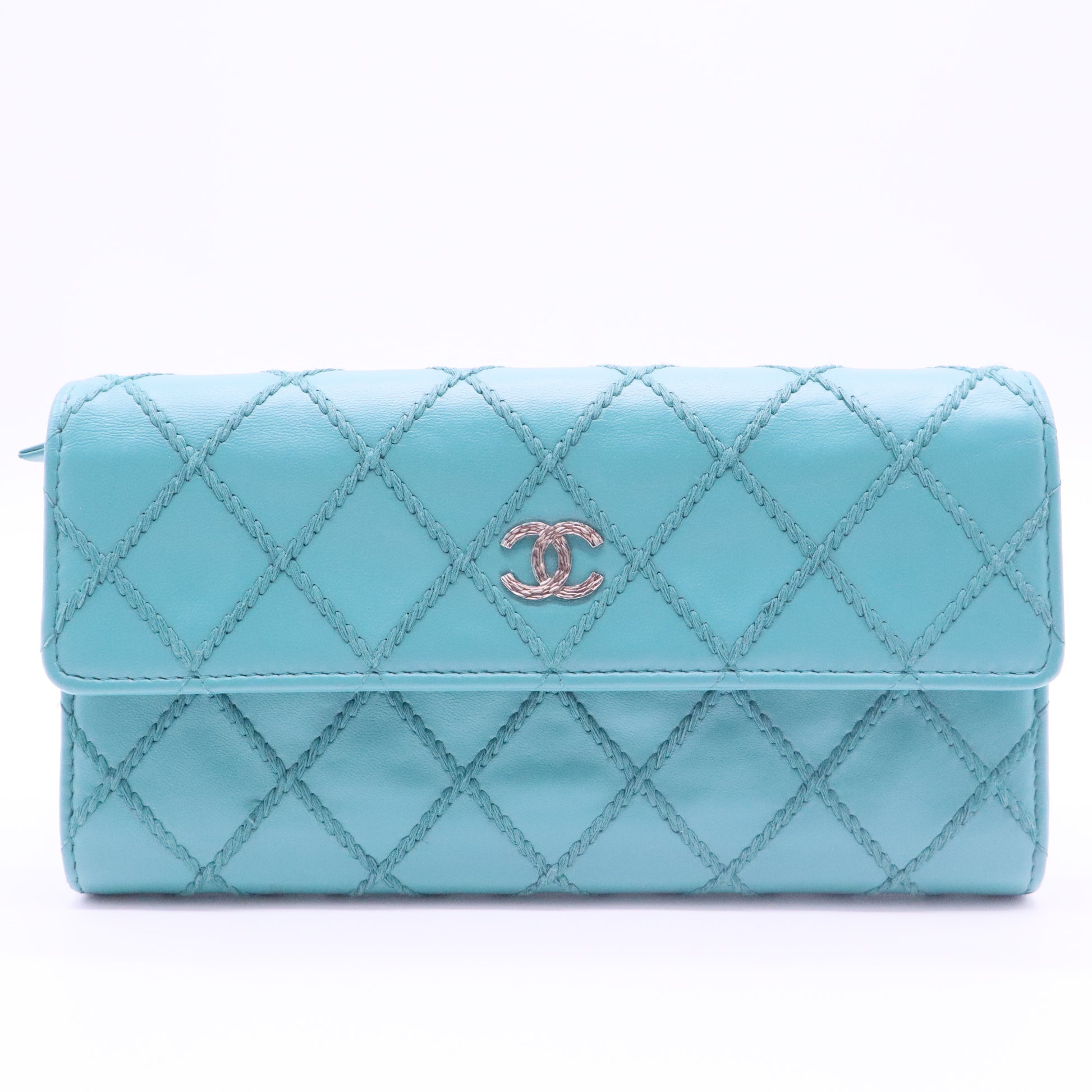 Coco Mark Matelasse Long Wallet Blue