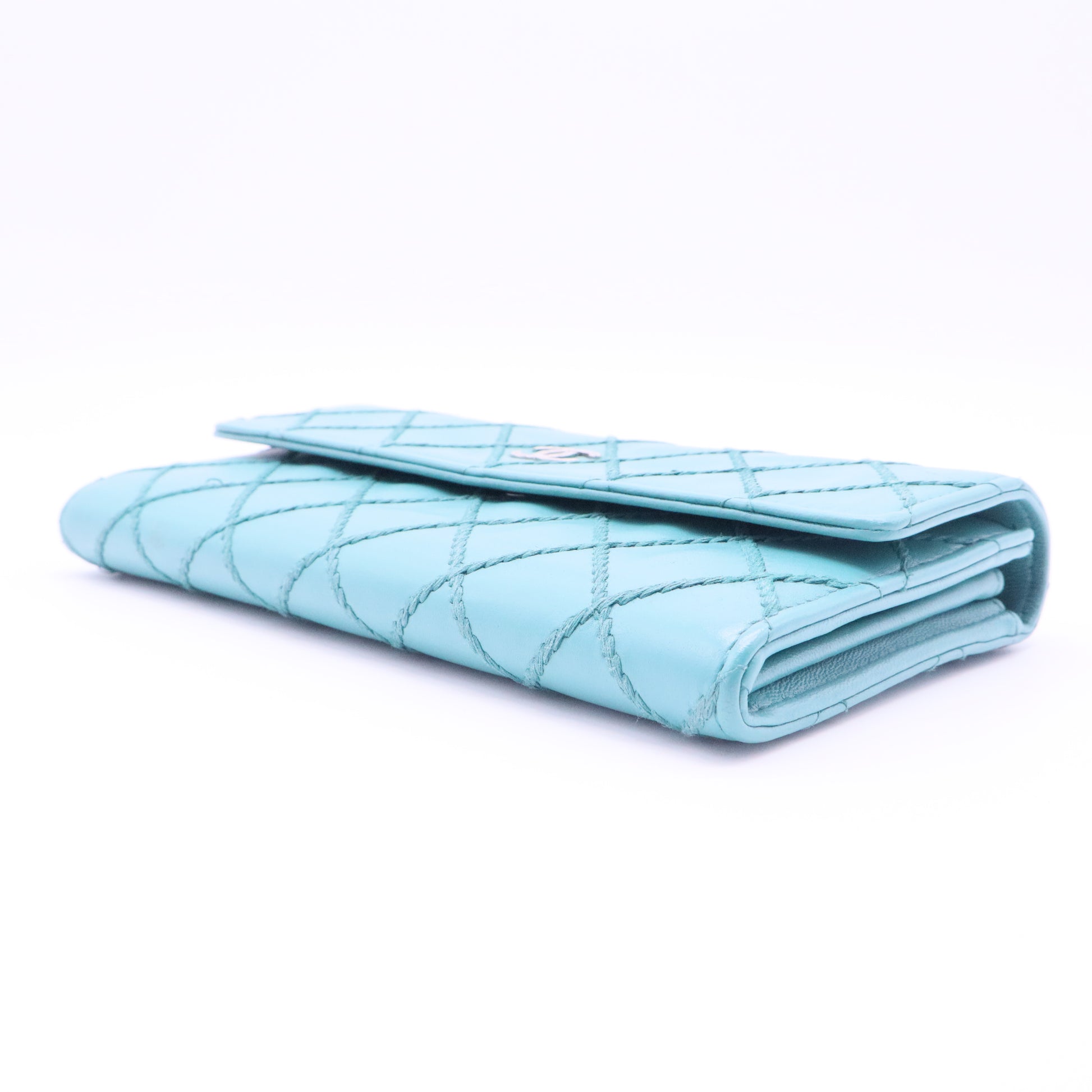 Coco Mark Matelasse Long Wallet Blue