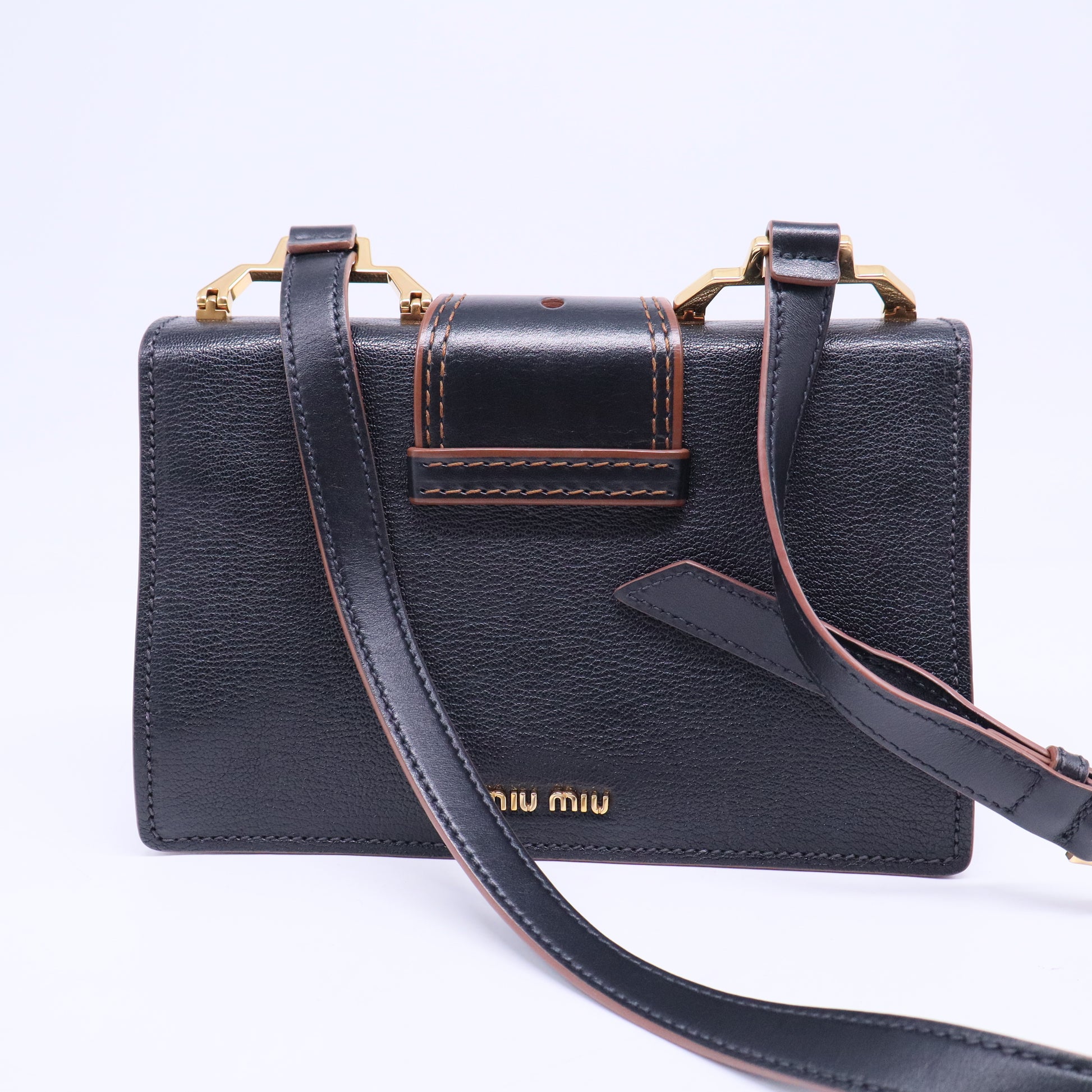 Madras Crystal Buckle Shoulder Bag Leather Small B20586
