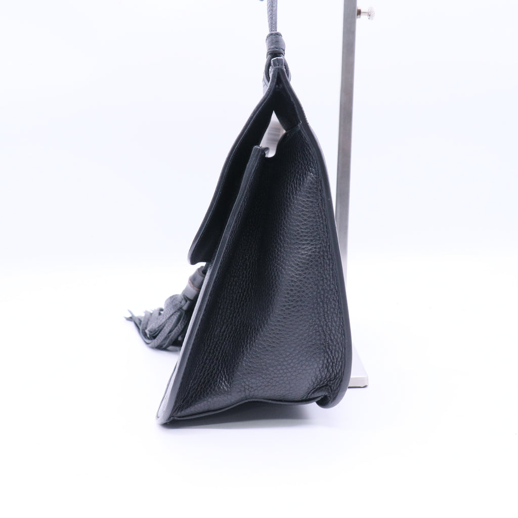 Pebbled Calfskin Medium Bamboo Daily Flap Shoulder Bag Black B21589