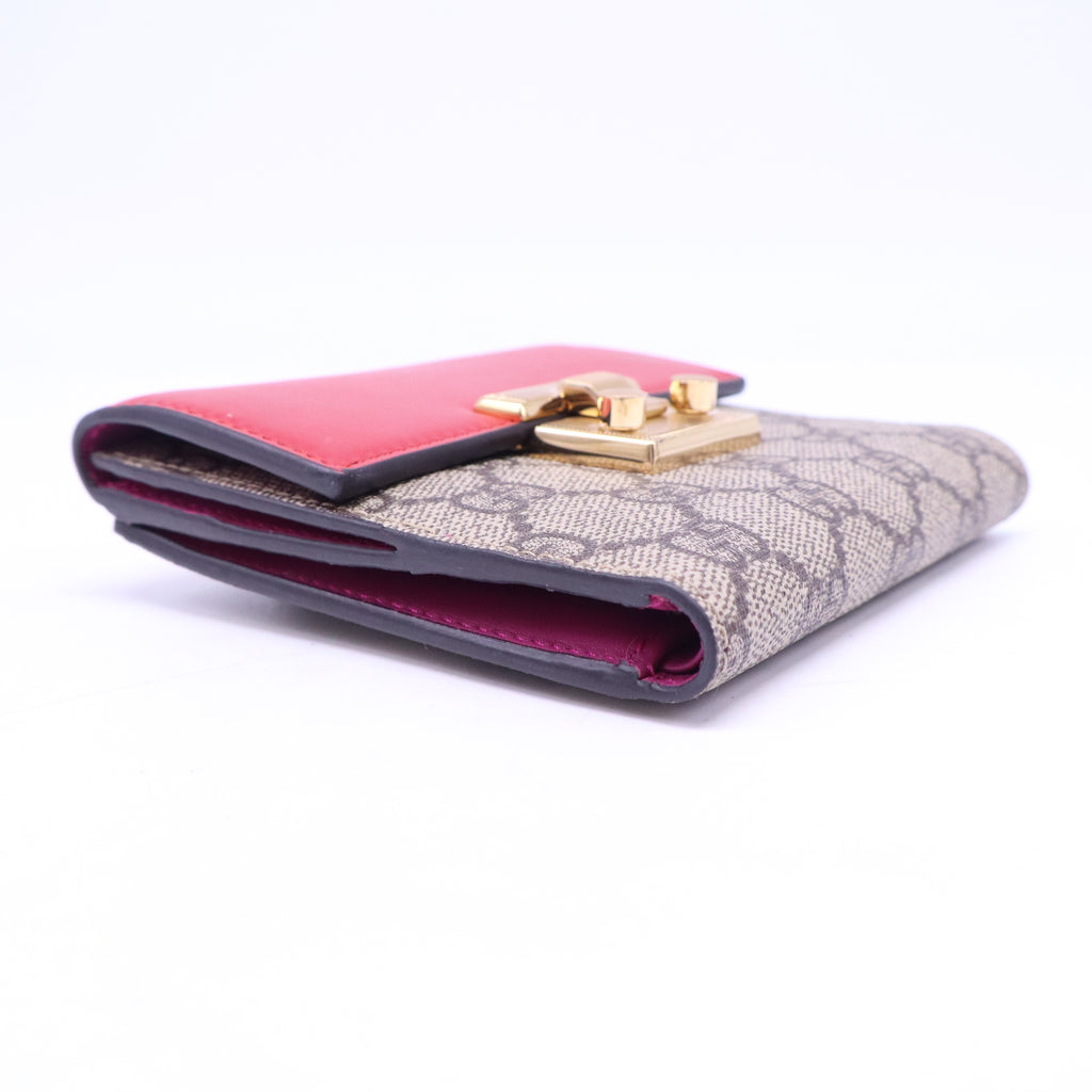 Gucci Padlock GG Supreme Compact Wallet W21037