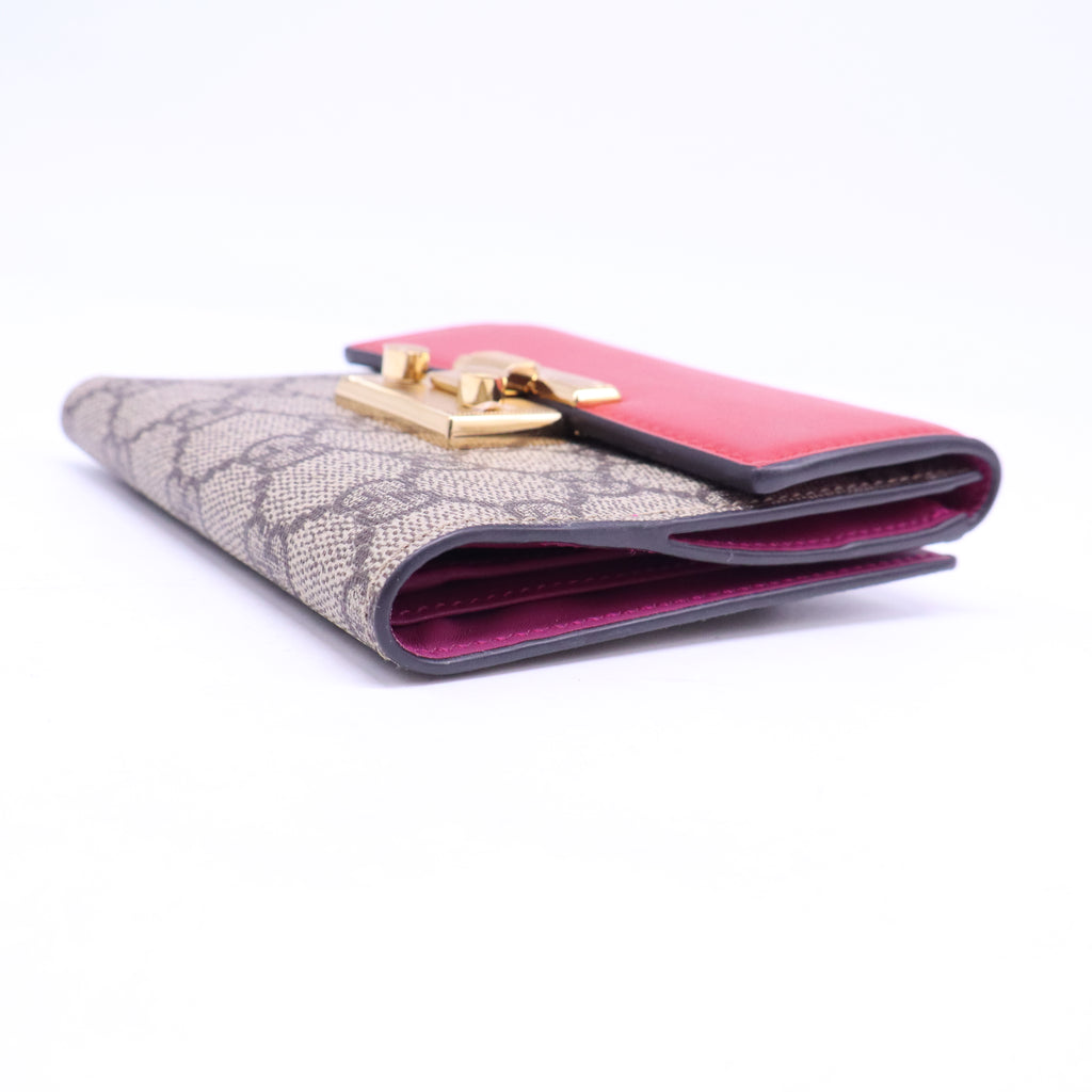Gucci Padlock GG Supreme Compact Wallet W21037