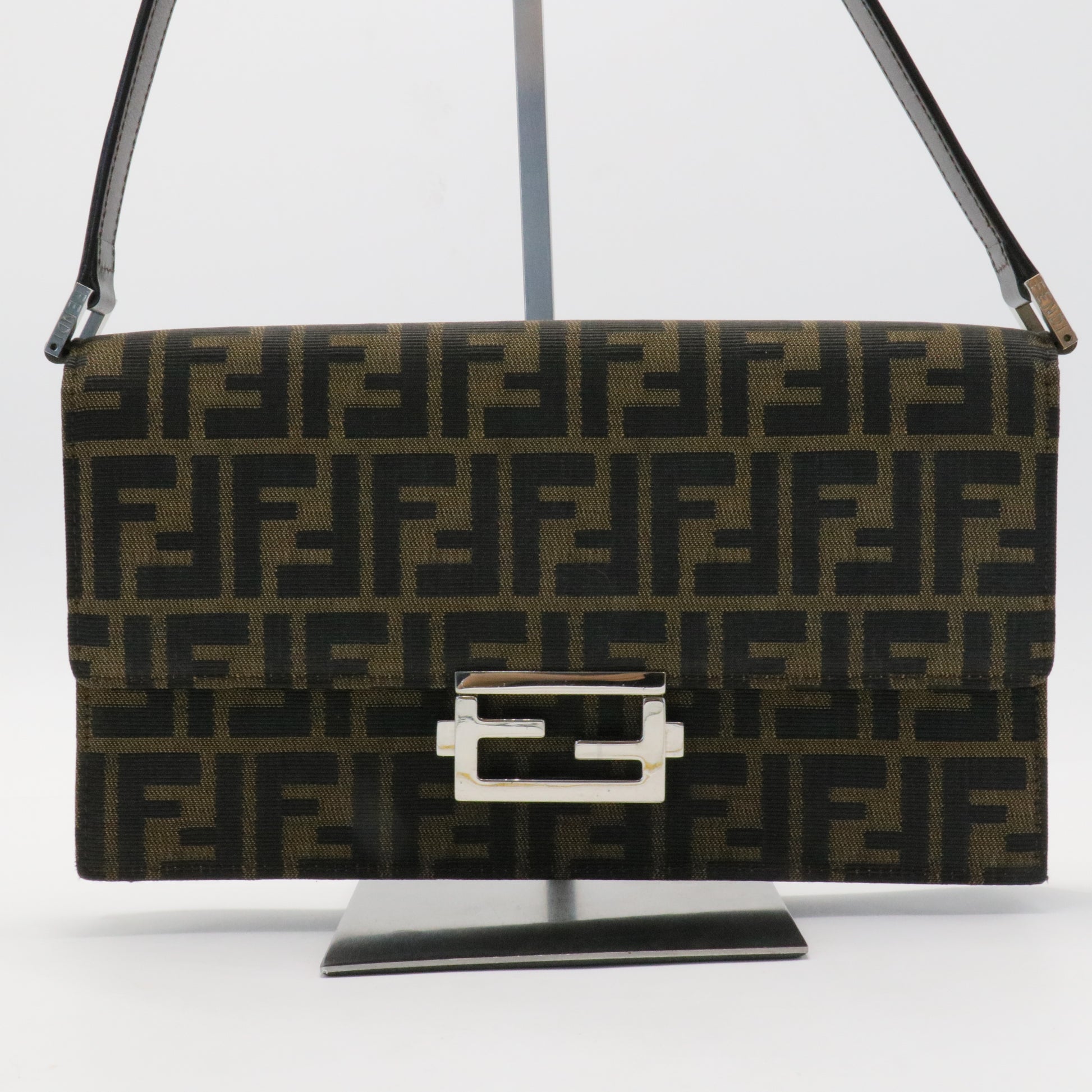 Fendi Baguette Pochette