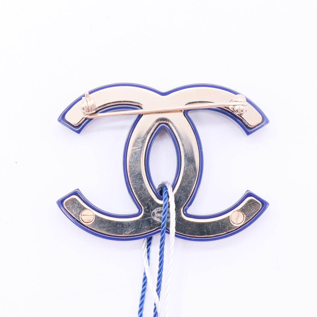 Chanel Blue diamond-engraved brooch twins LDJ2562