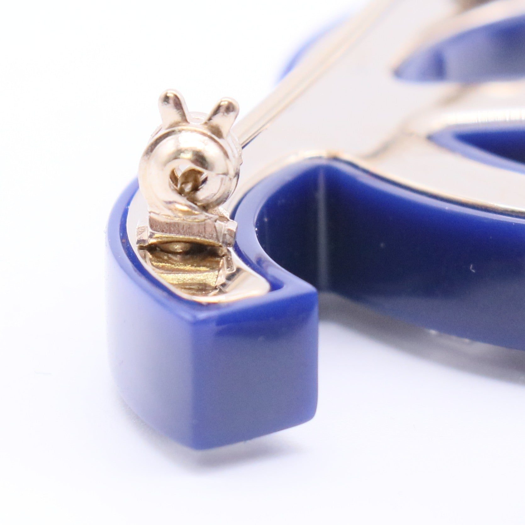 Chanel Blue diamond-engraved brooch twins LDJ2562