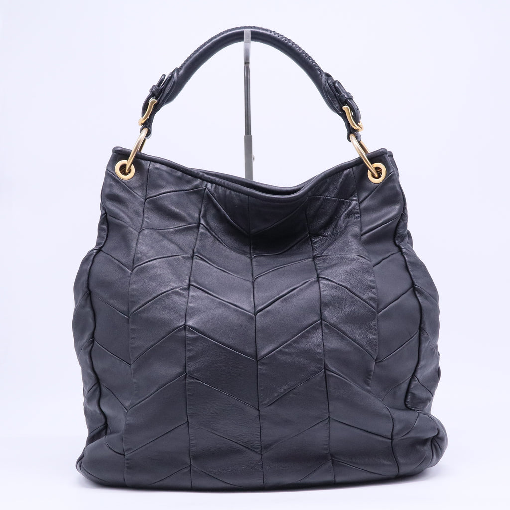 Black Leather Quilted Chevron Hobo Bag B20450