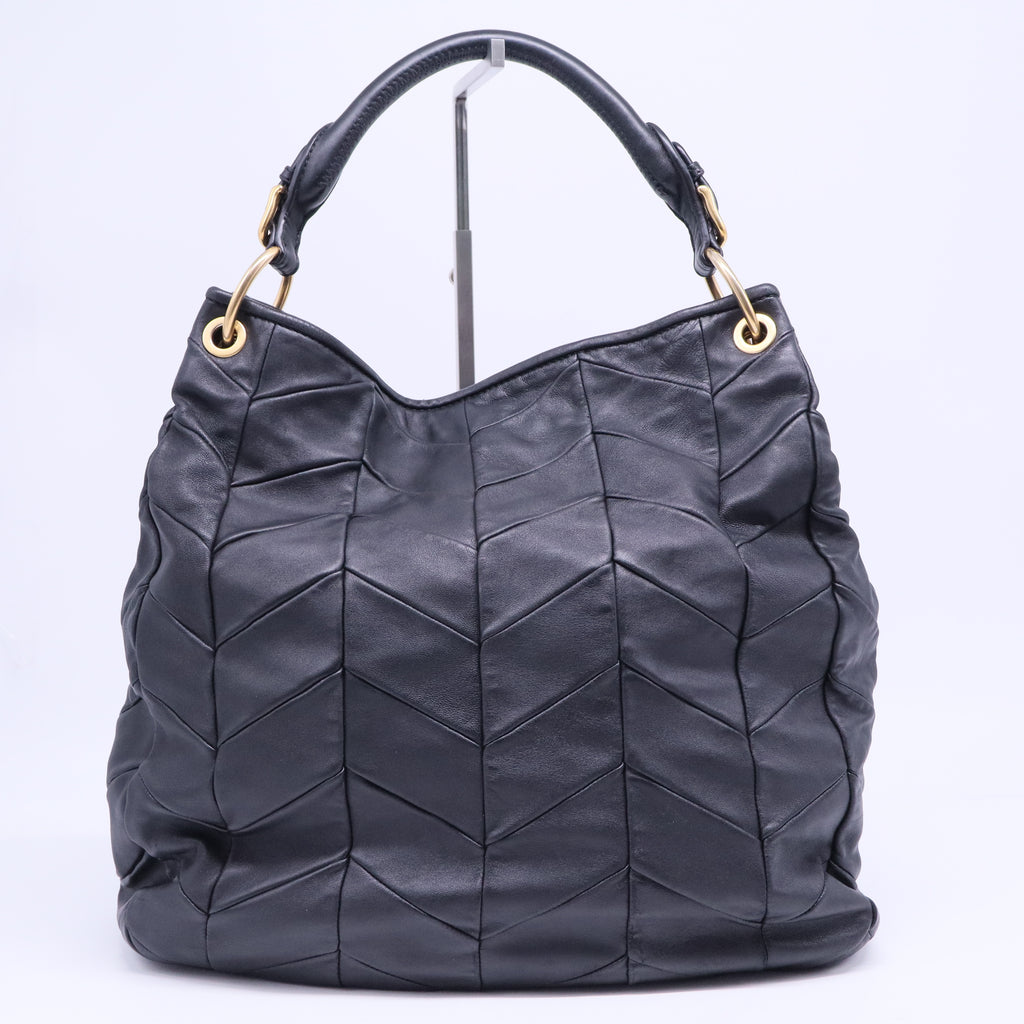 Black Leather Quilted Chevron Hobo Bag B20450