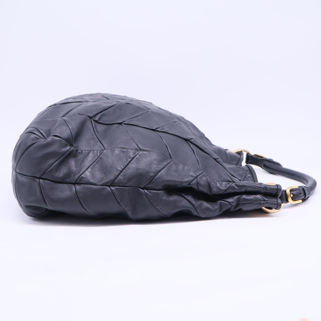Black Leather Quilted Chevron Hobo Bag B20450