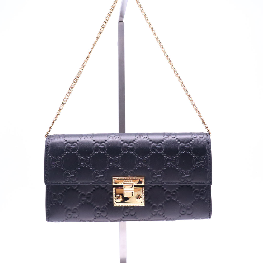 Gucci Signature Padlock Continental Chain Wallet W20843