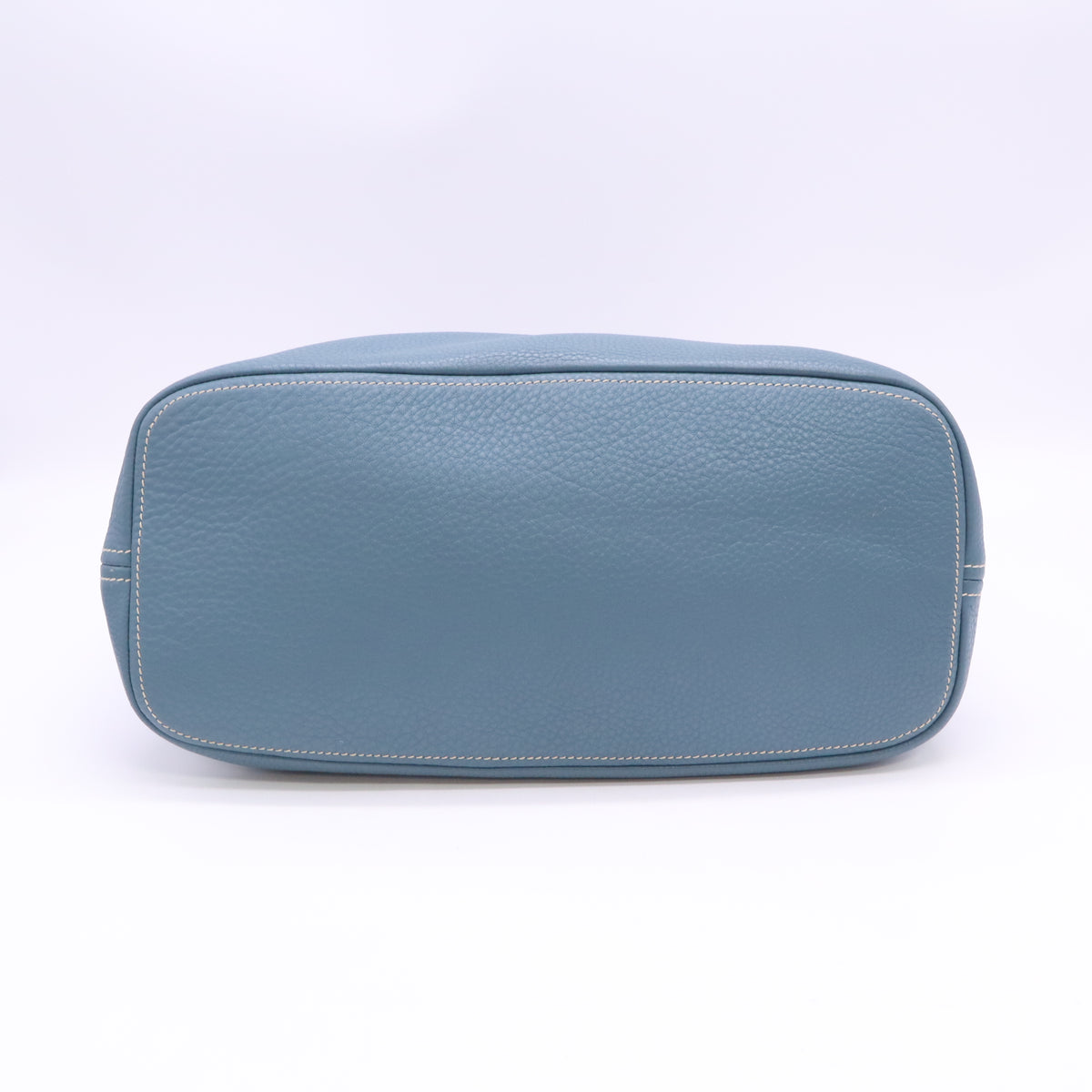 Vitello Daino Leather Top Handle Bag B24605