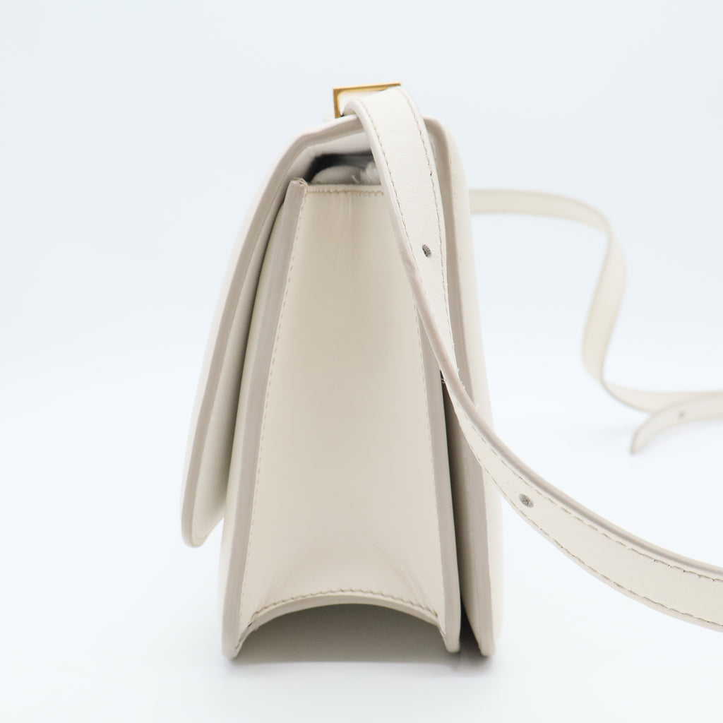 Leather BV Classic Shoulder Bag