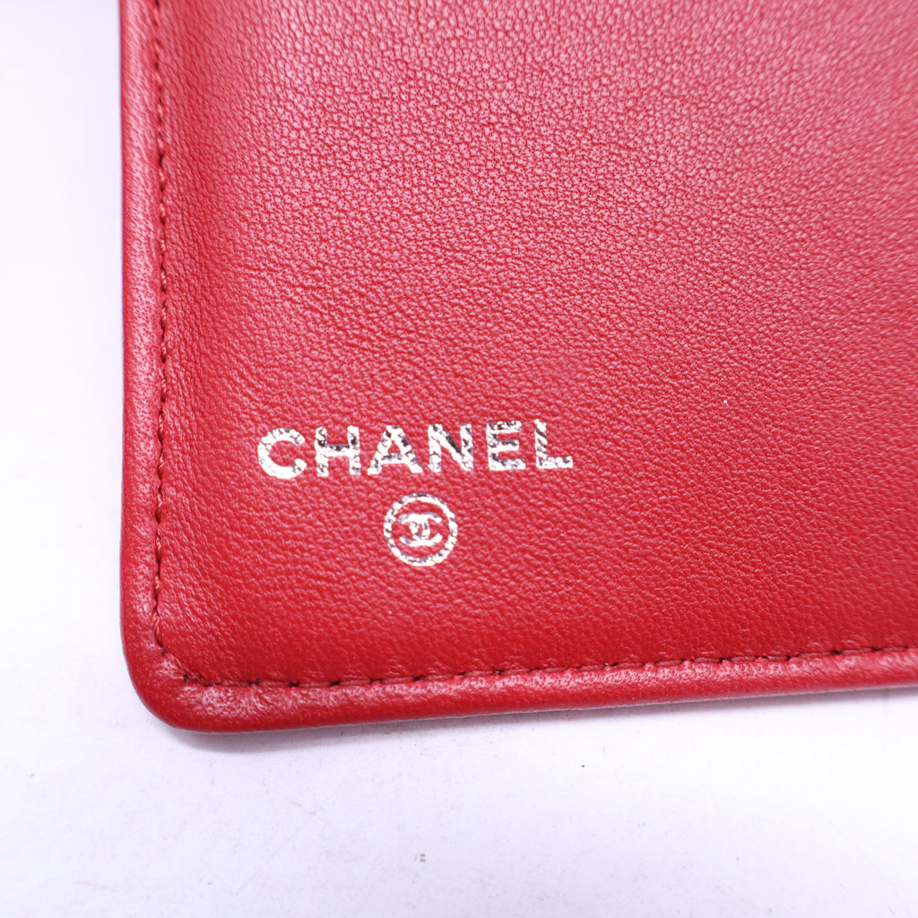 Lambskin Camellia Embossed Yen Wallet Dark Red W20976