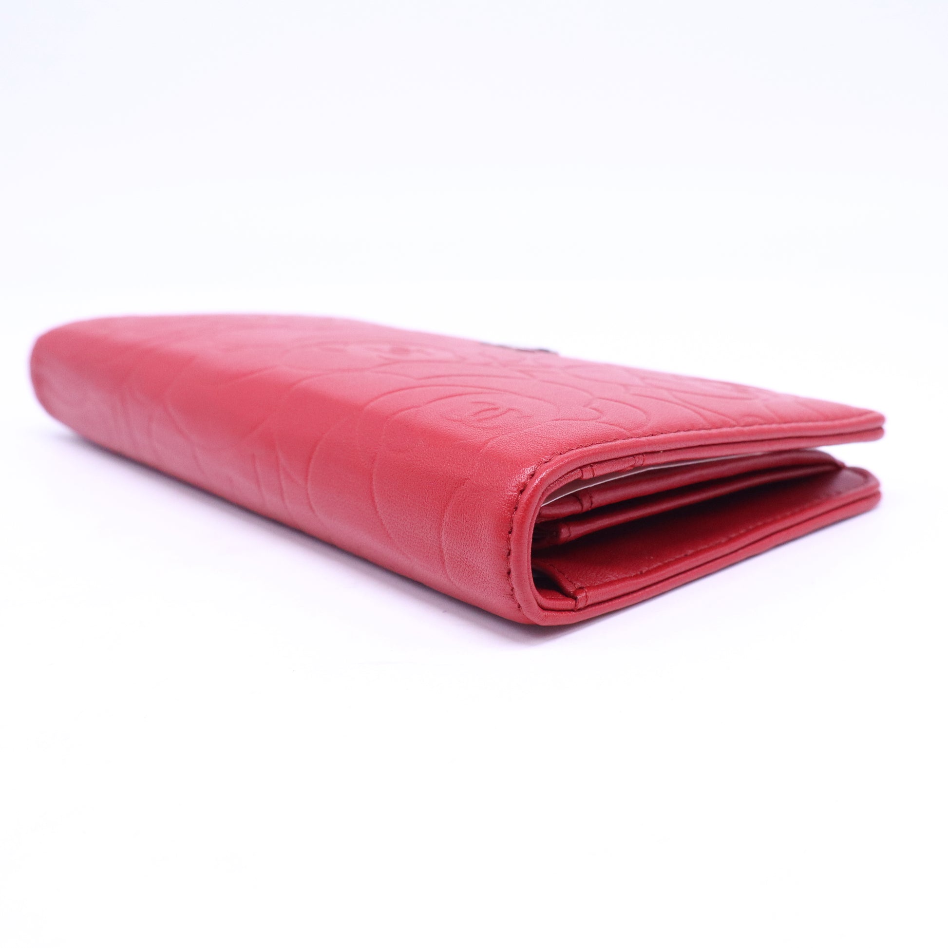 Lambskin Camellia Embossed Yen Wallet Dark Red W20976