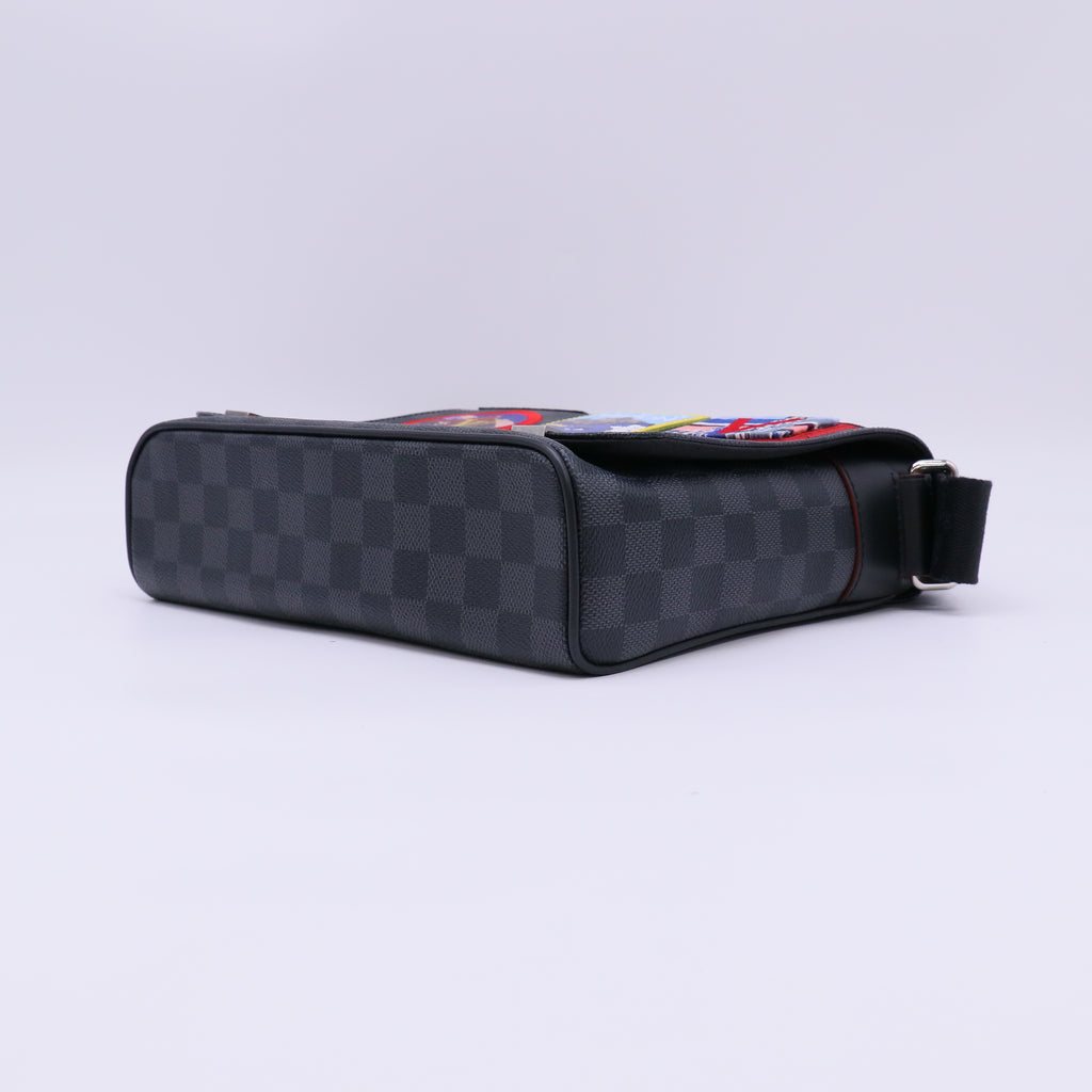 Louis Vuitton Damier Graphite Alps District PM twins LDJ4749