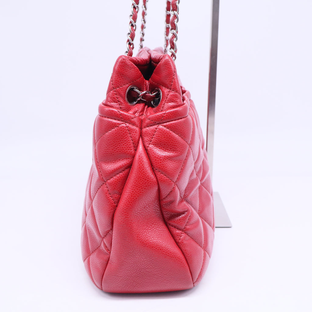 Timeless Soft Shopper Tote B20588