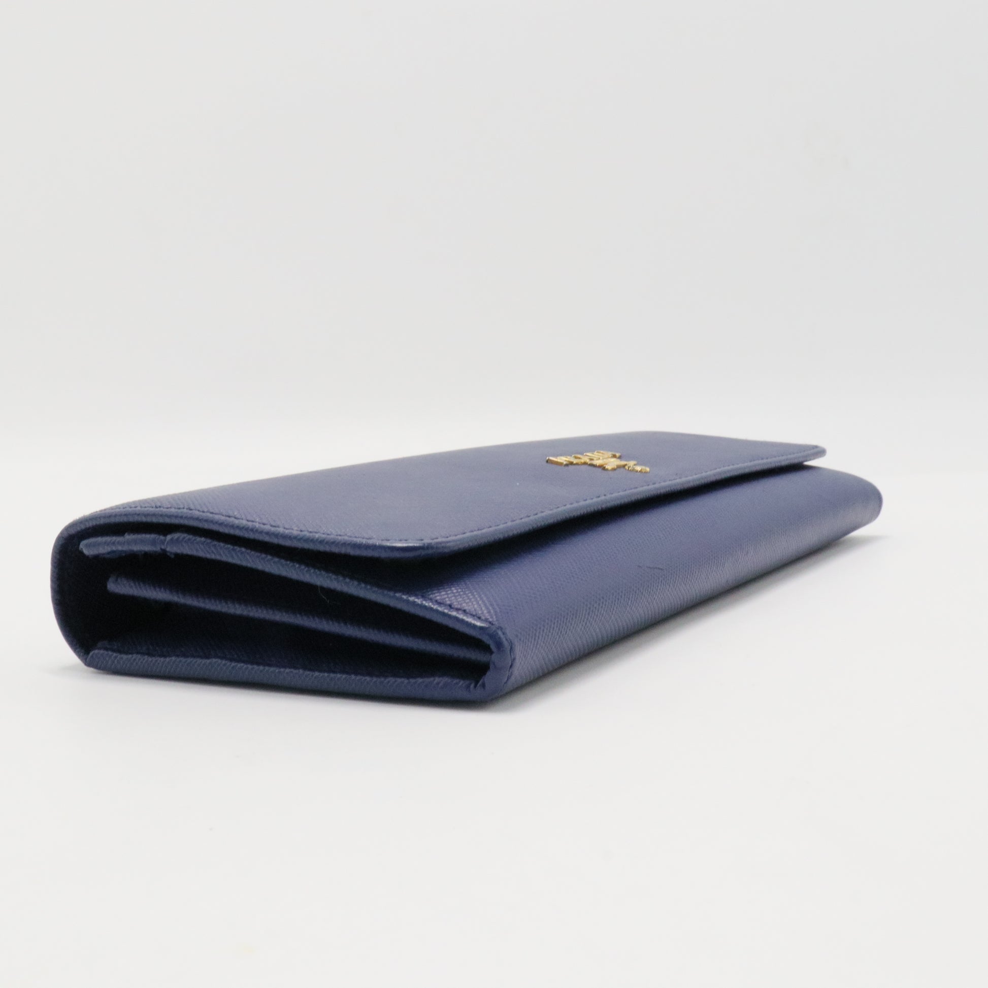 Wallet on Chain Saffiano Leather